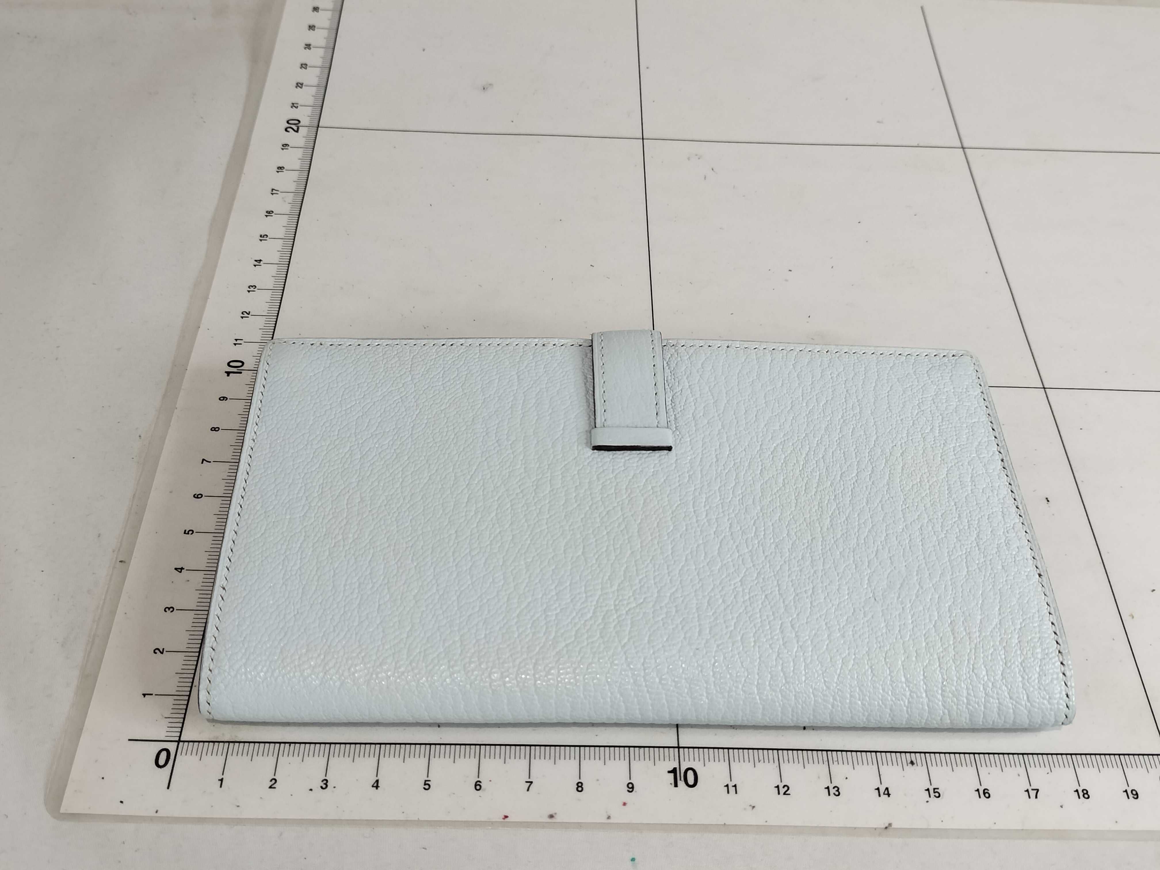 Bearn Soufflé Chevre Leather Wallet (U-stamp) — view 2