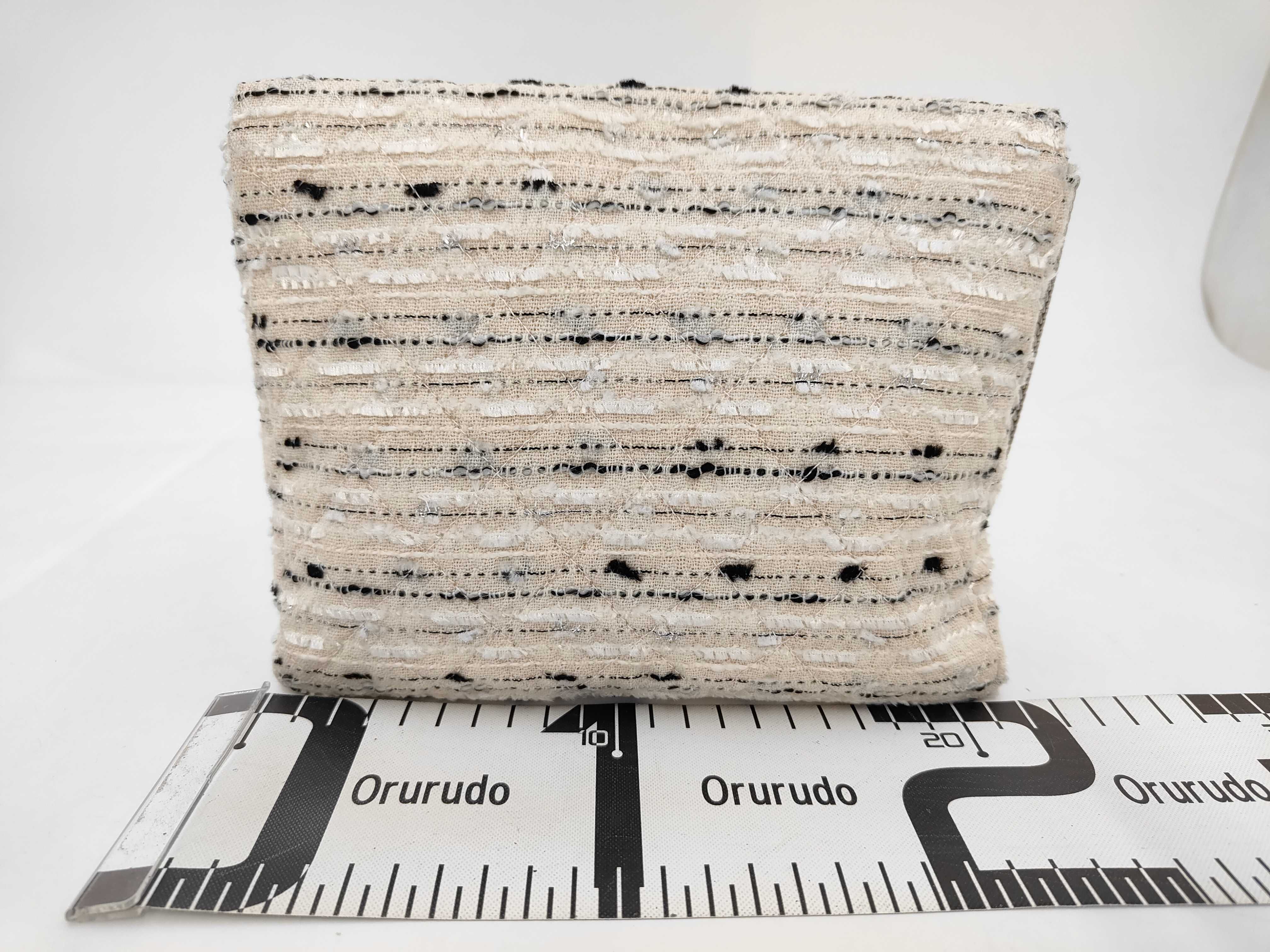 Tweed Chain Shoulder Bag (Series 5) — view 2