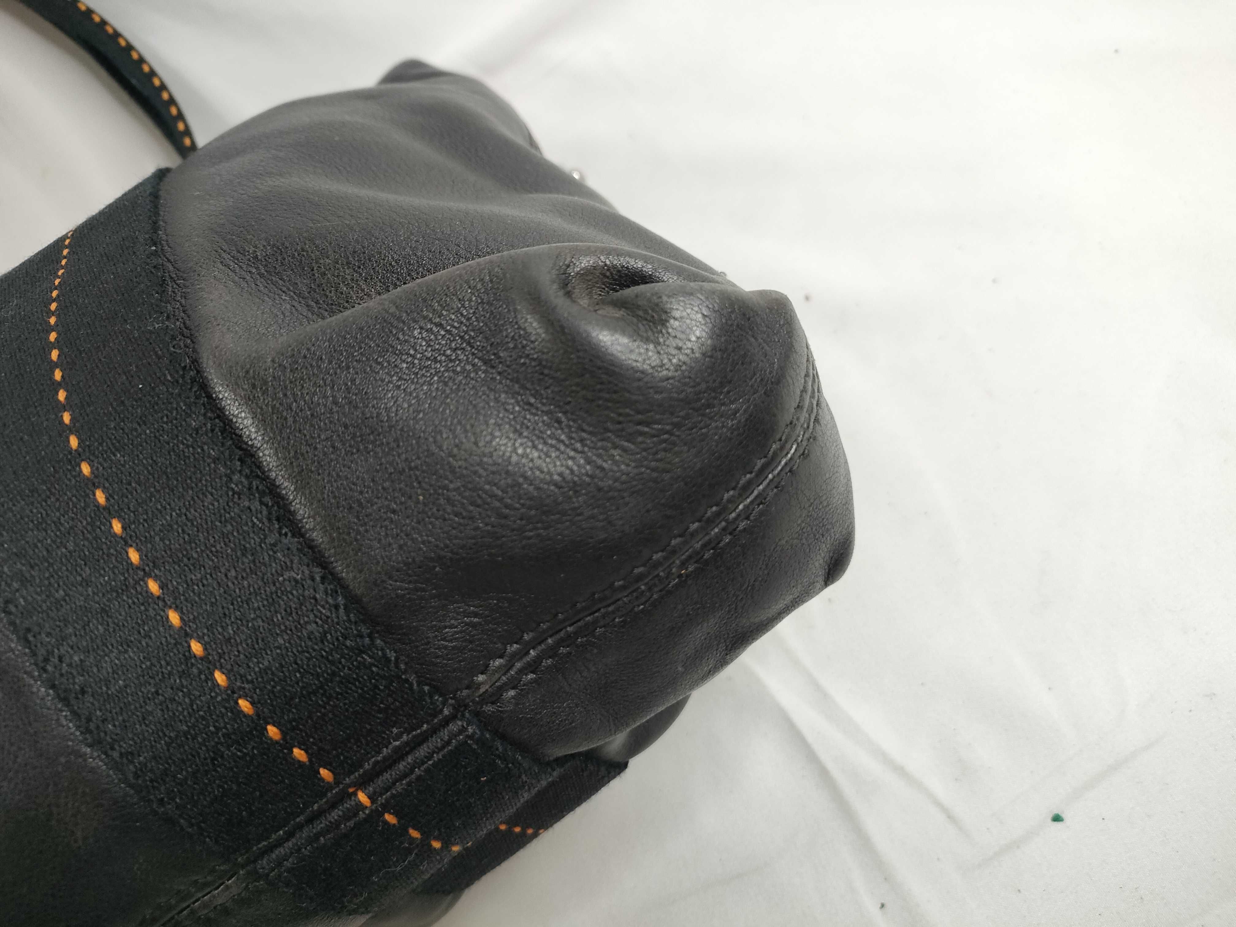 Caravan Horizontal / Black / Leather / 2-Way Tote Bag — view 5