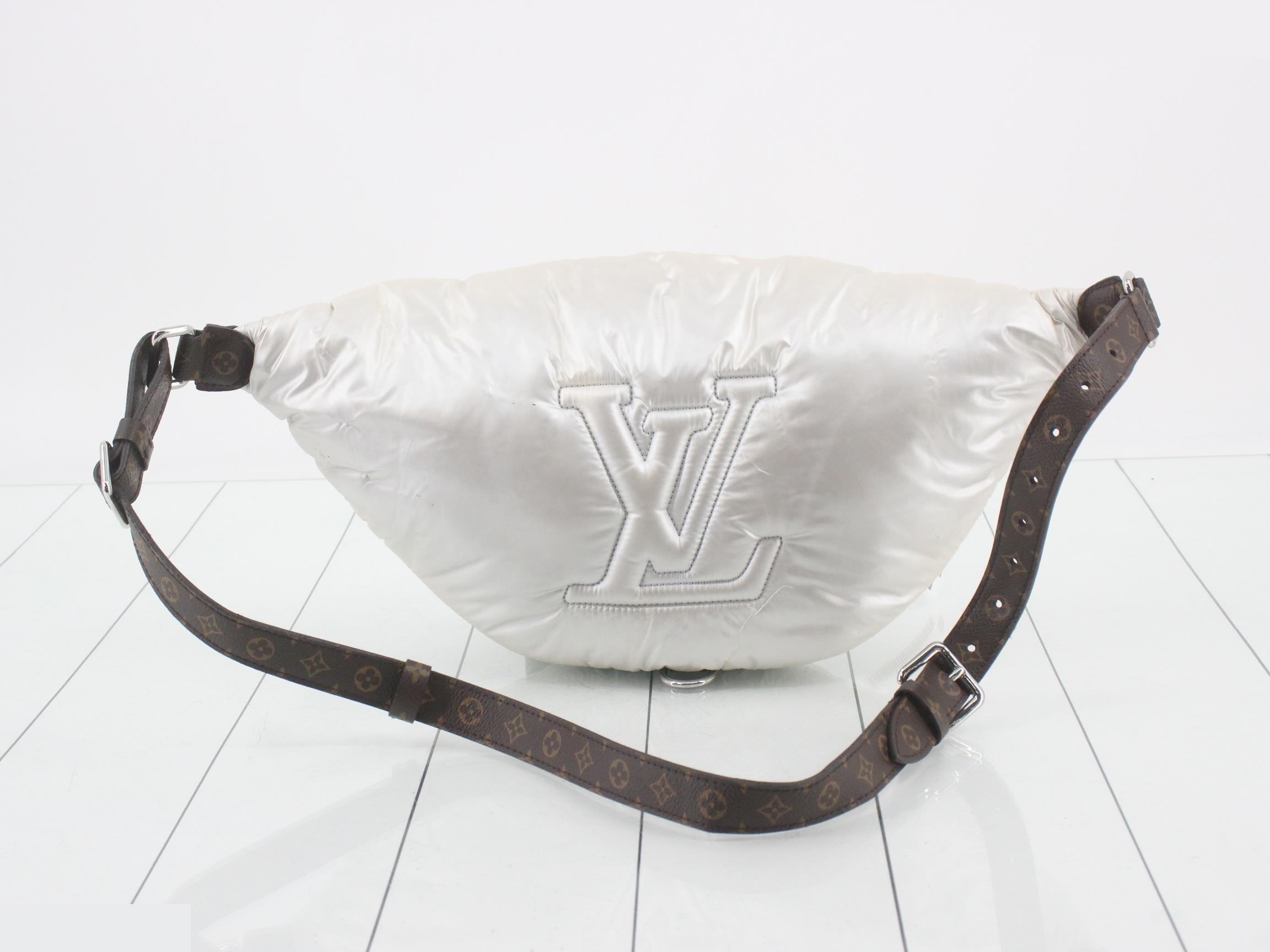 LV Pillow Maxi Bum Bag — view 2