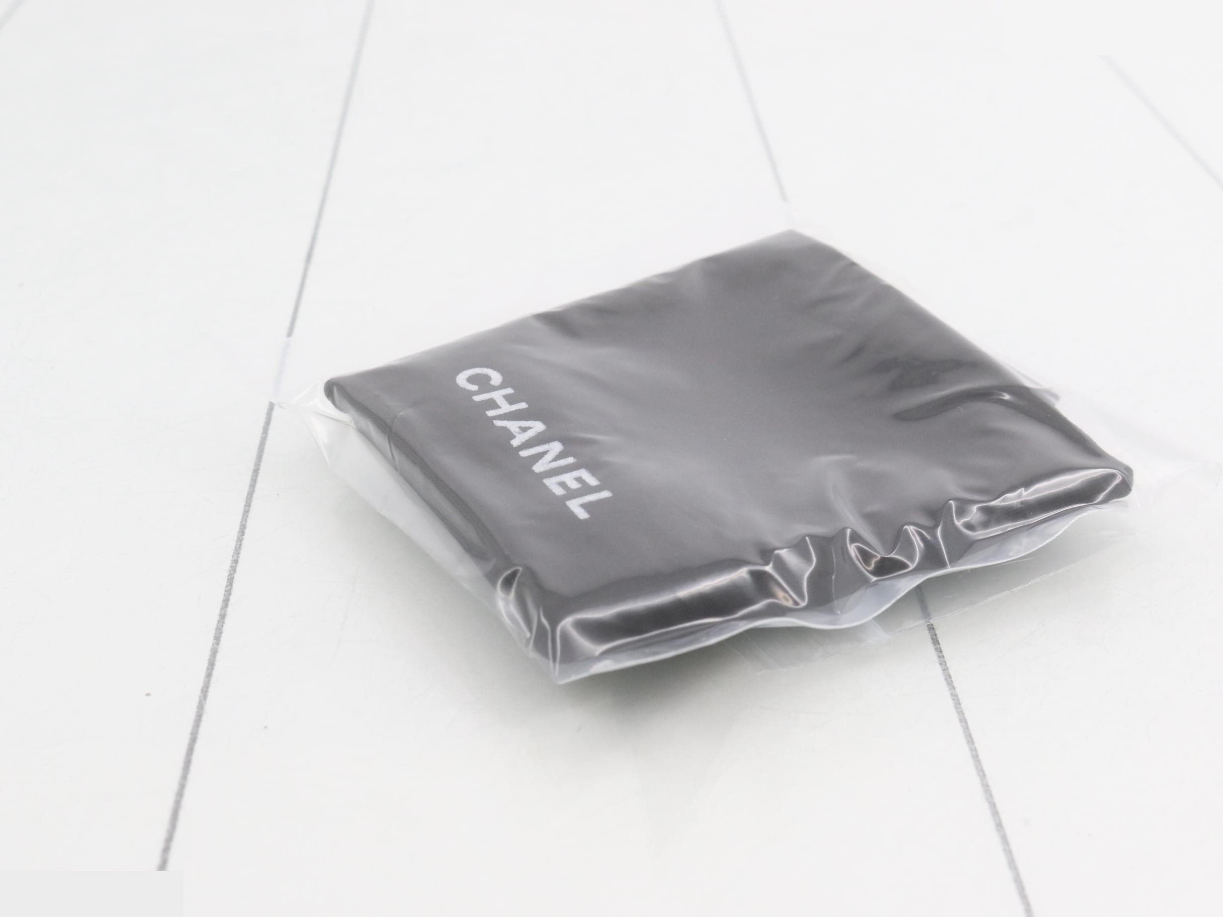 Caviar leather Coco Mark chain wallet — view 5