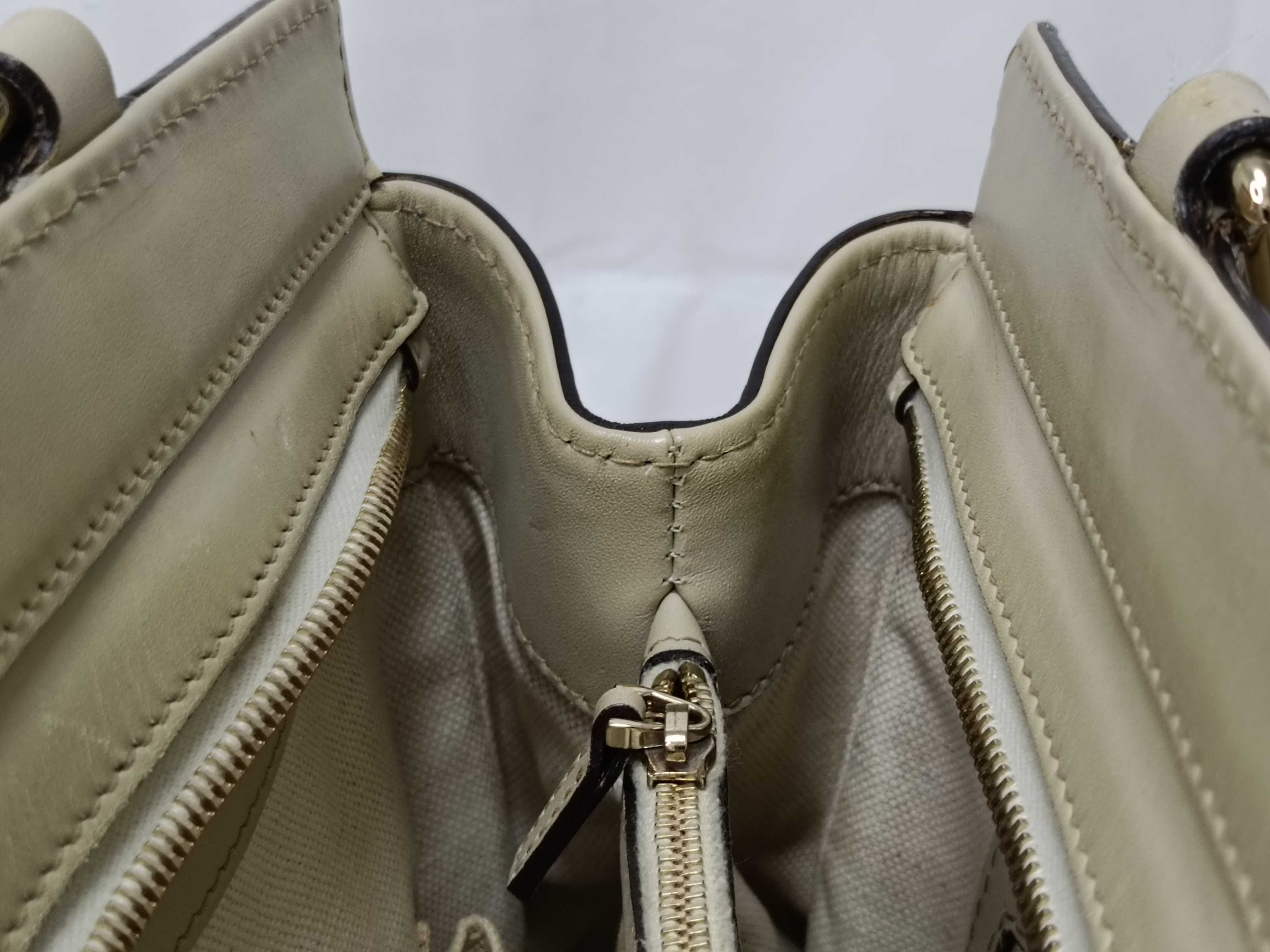 GG Lovely Line Heart Charm Canvas Leather Beige Handbag — view 13