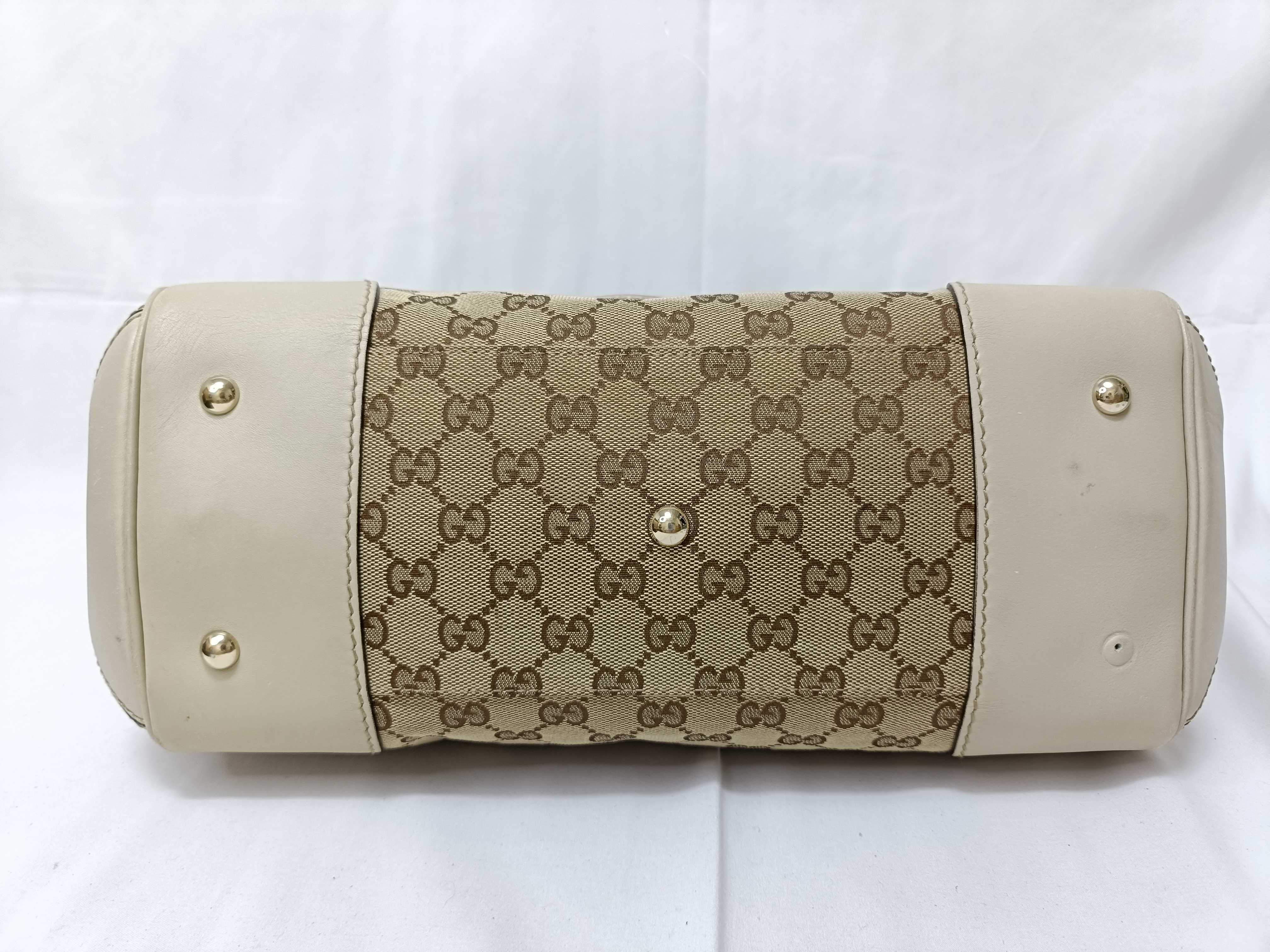 GG Lovely Line Heart Charm Canvas Leather Beige Handbag — view 7