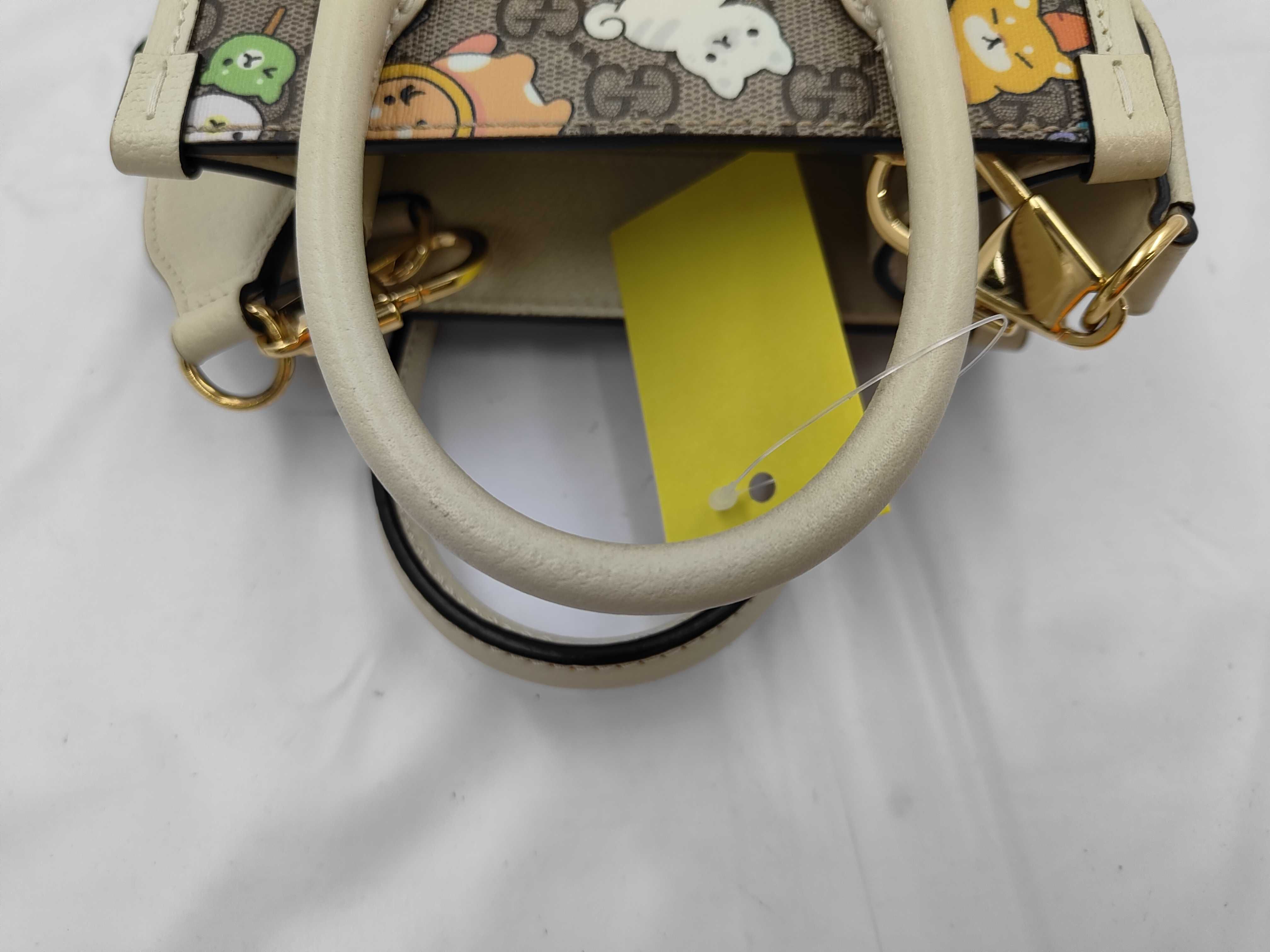 GG Canvas KAWAII Collaboration Shoulder Bag — view 3