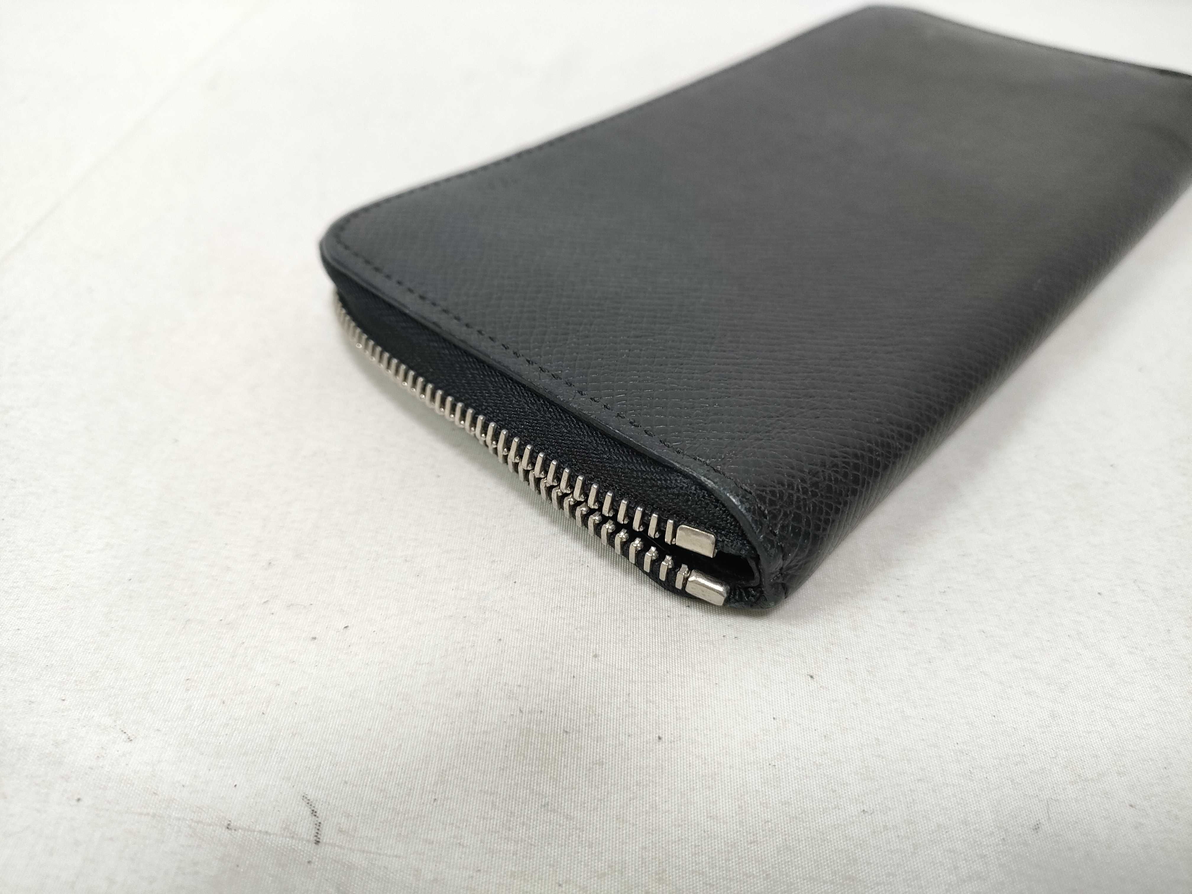 Taiga (Louis Vuitton) Long Wallet Taiga Zippy Wallet Vertical M30510 Blue Marine Leather Wallet — view 4
