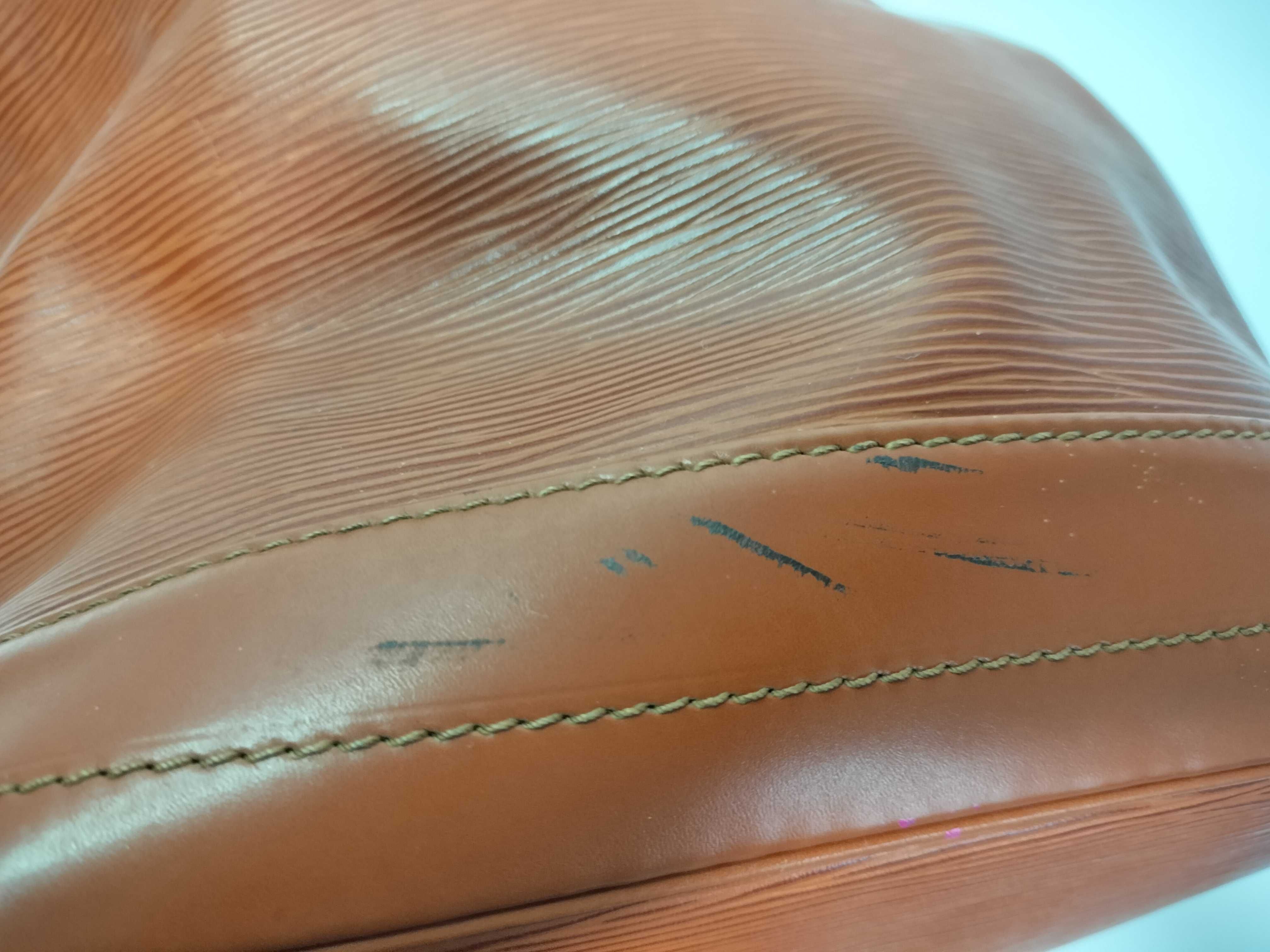 Epi Louis Vuitton Epi Noe Kenya Brown Shoulder Bag M44003 Shoulder Bag — view 10