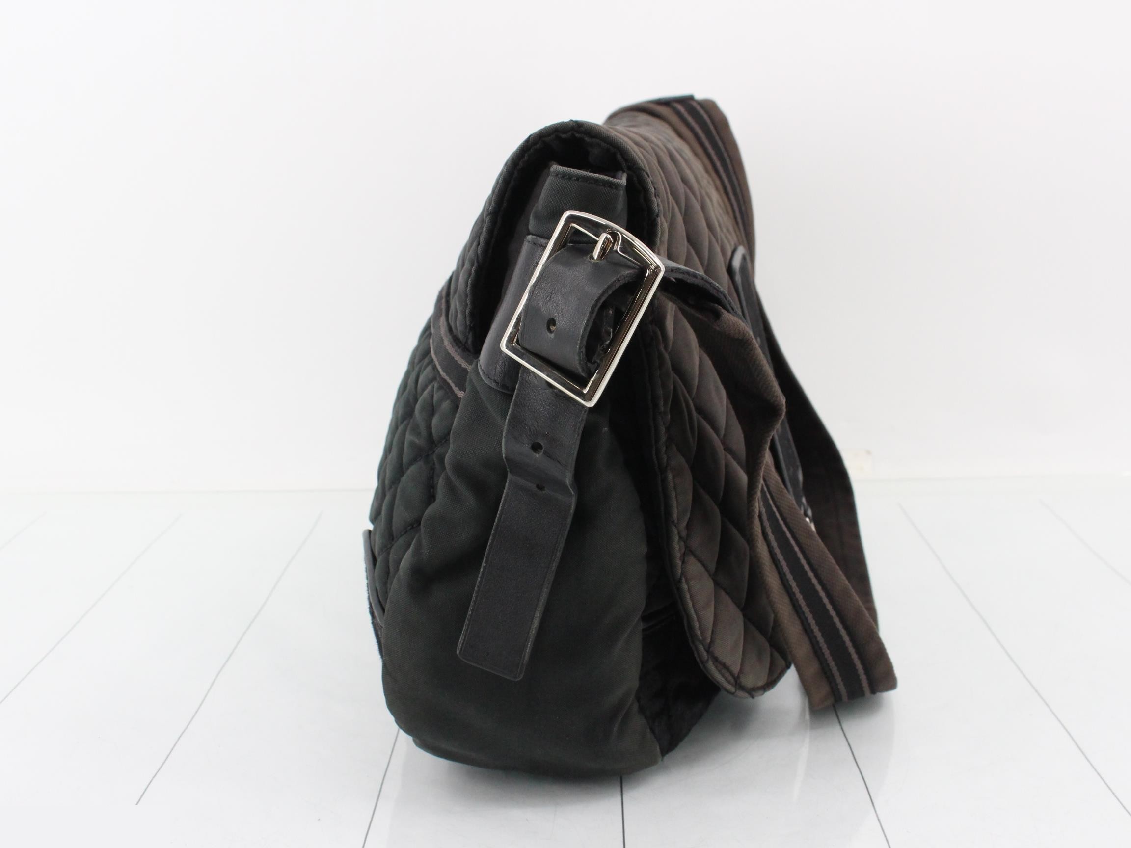 Sports line (bags) - Shoulder bag - Calfskin — view 4