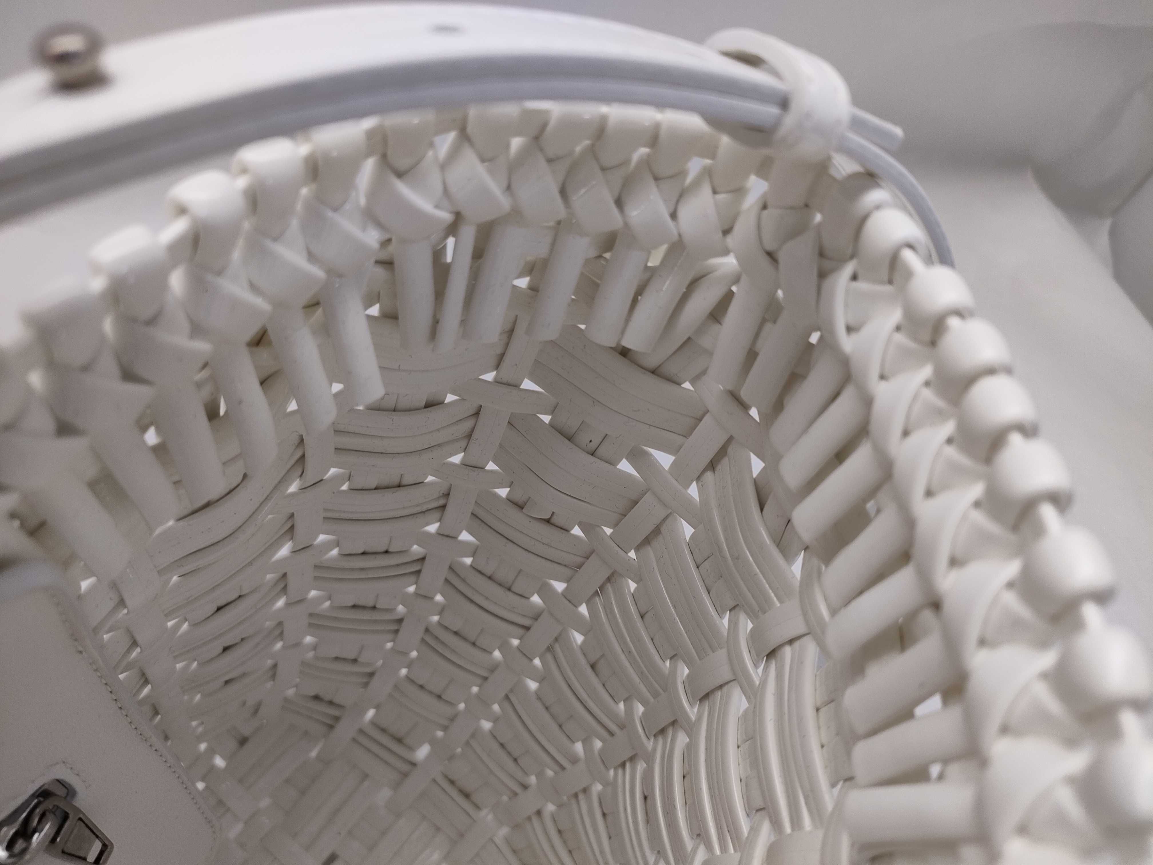 Bistro XS White Handbag — view 11