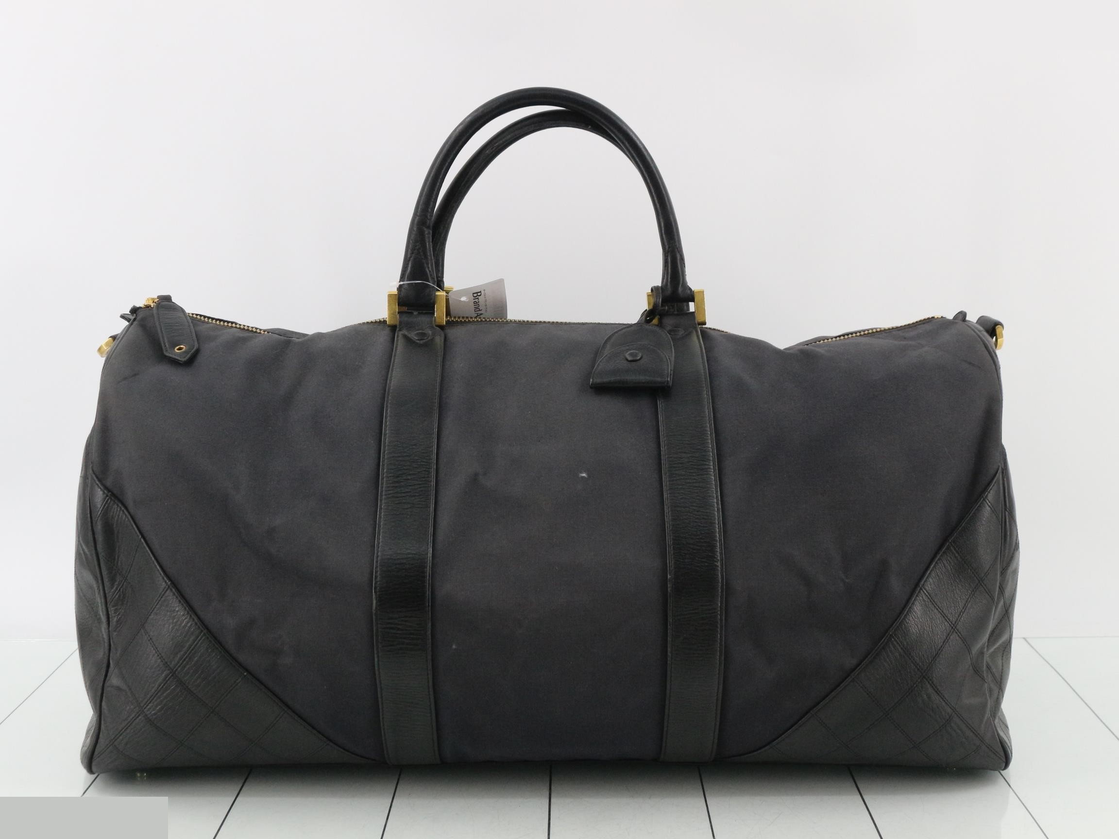 Bicolore Leather Boston Bag, Black