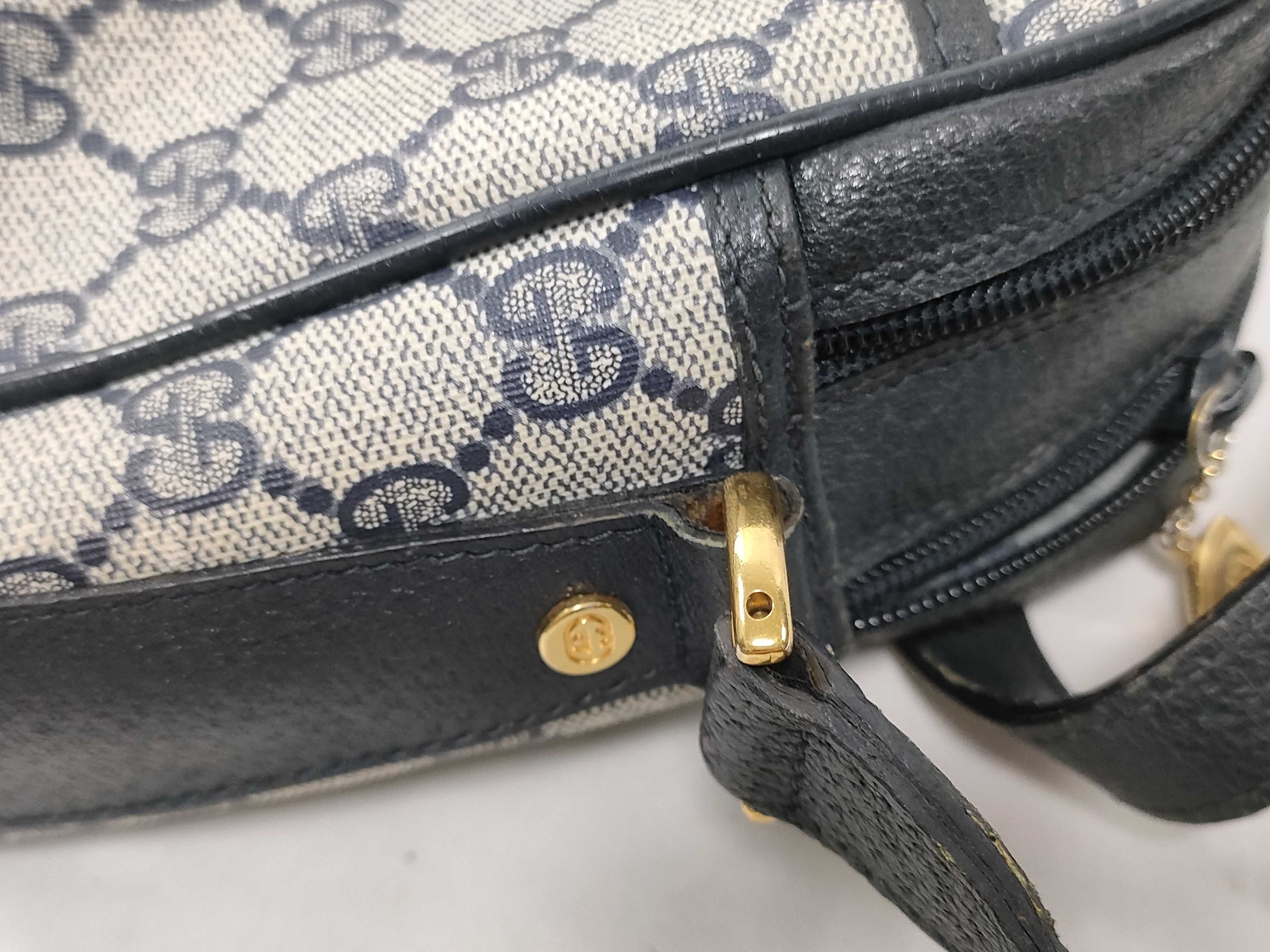 Sherry Line Shoulder Bag — view 5