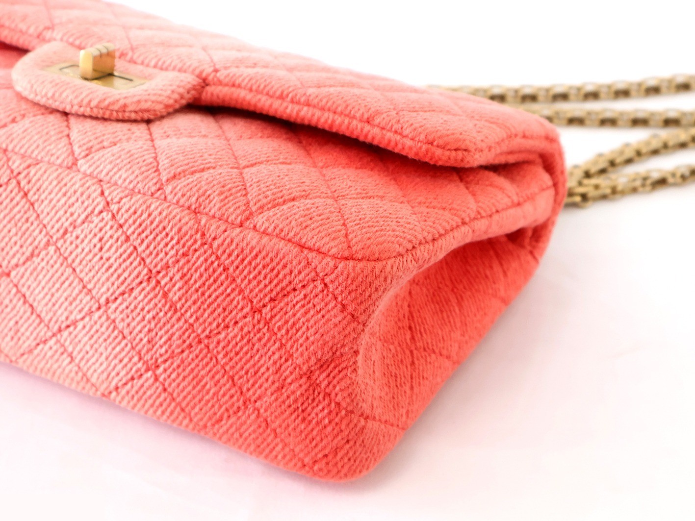 Matelassé 25 Double Flap Double Chain Shoulder Bag, Pink — view 4