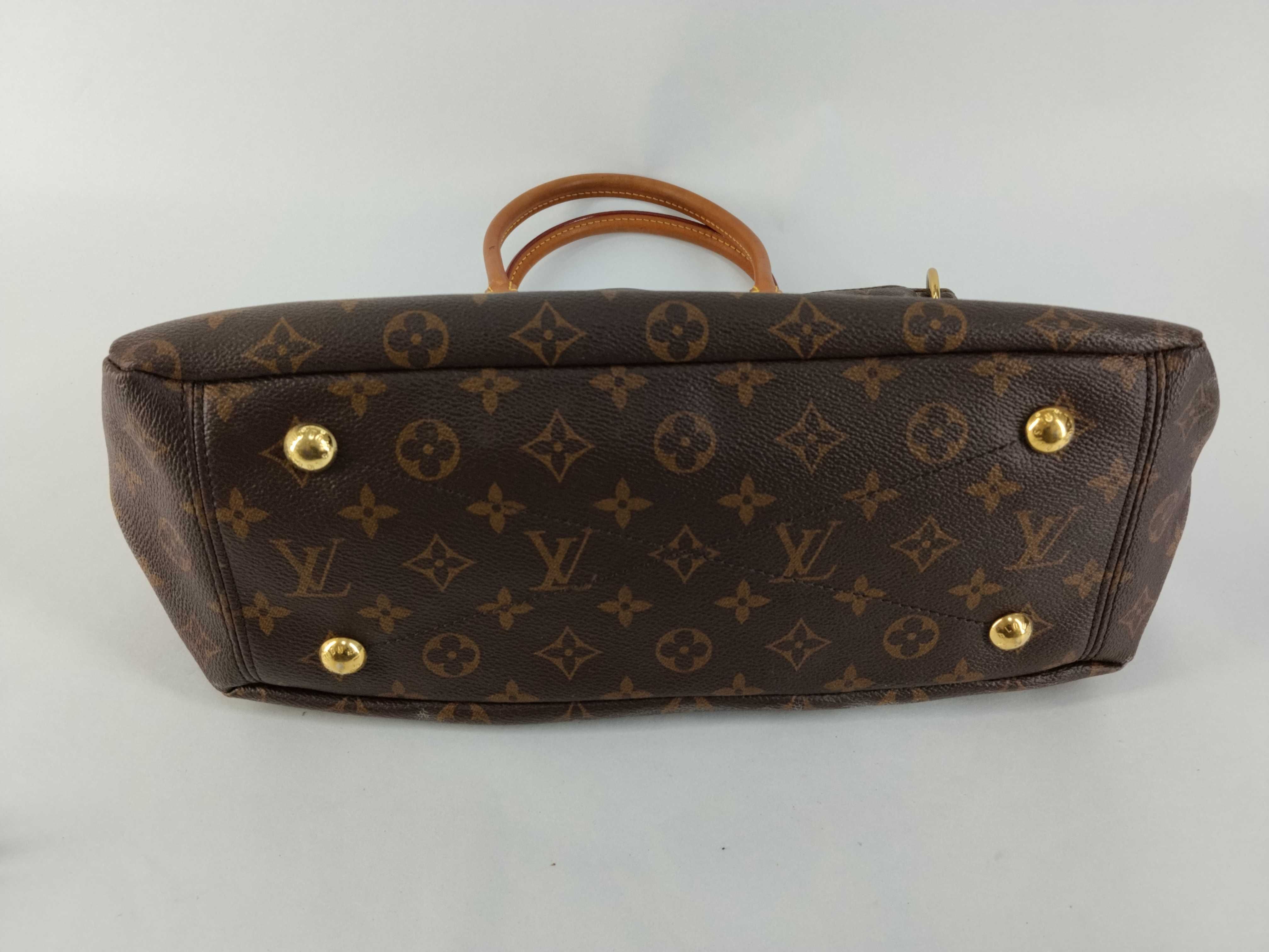 Monogram Pallas Monogram Red M41175 Handbag — view 7