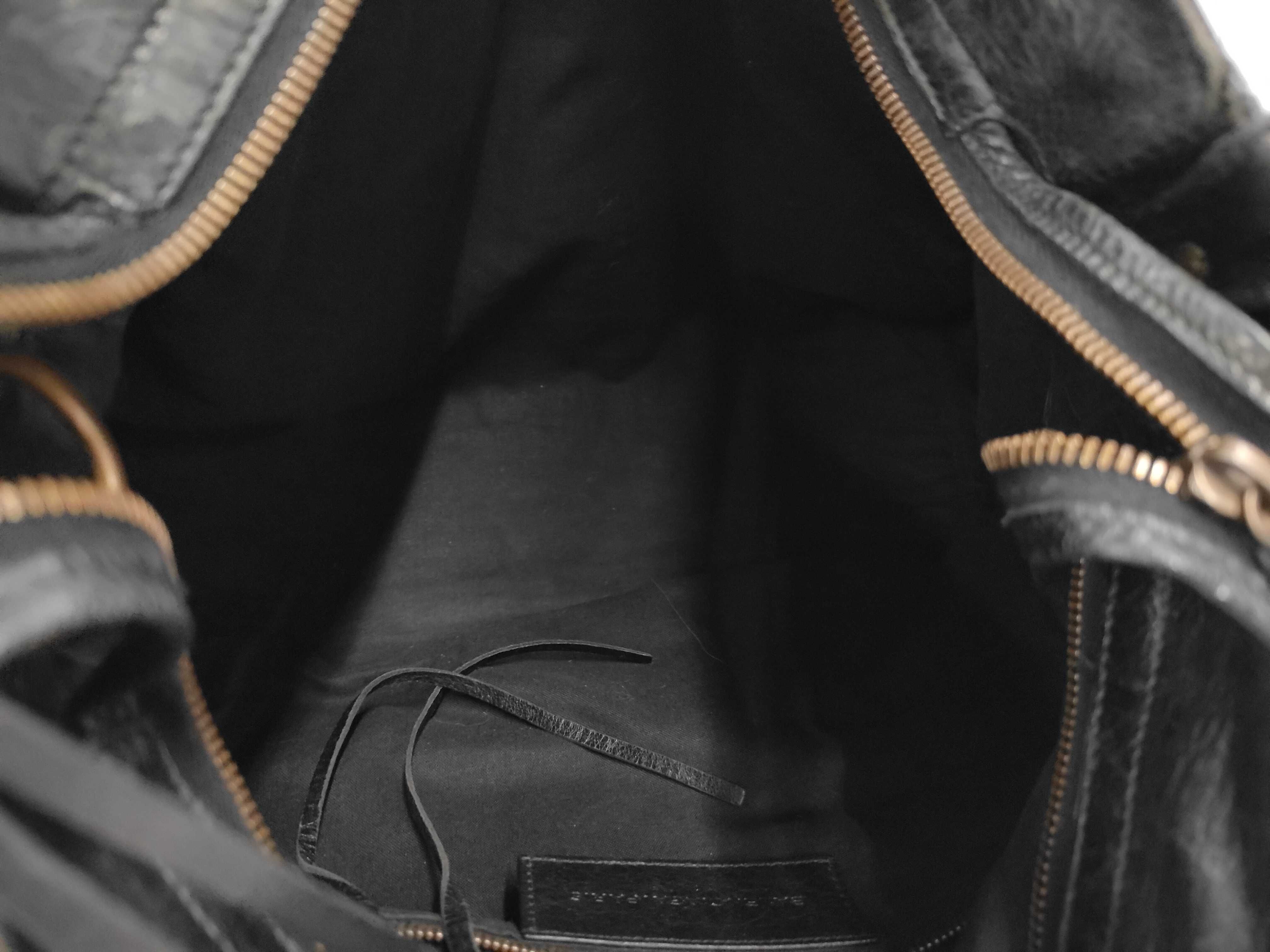 Vero Black Handbag Shoulder Bag Handbag — view 8
