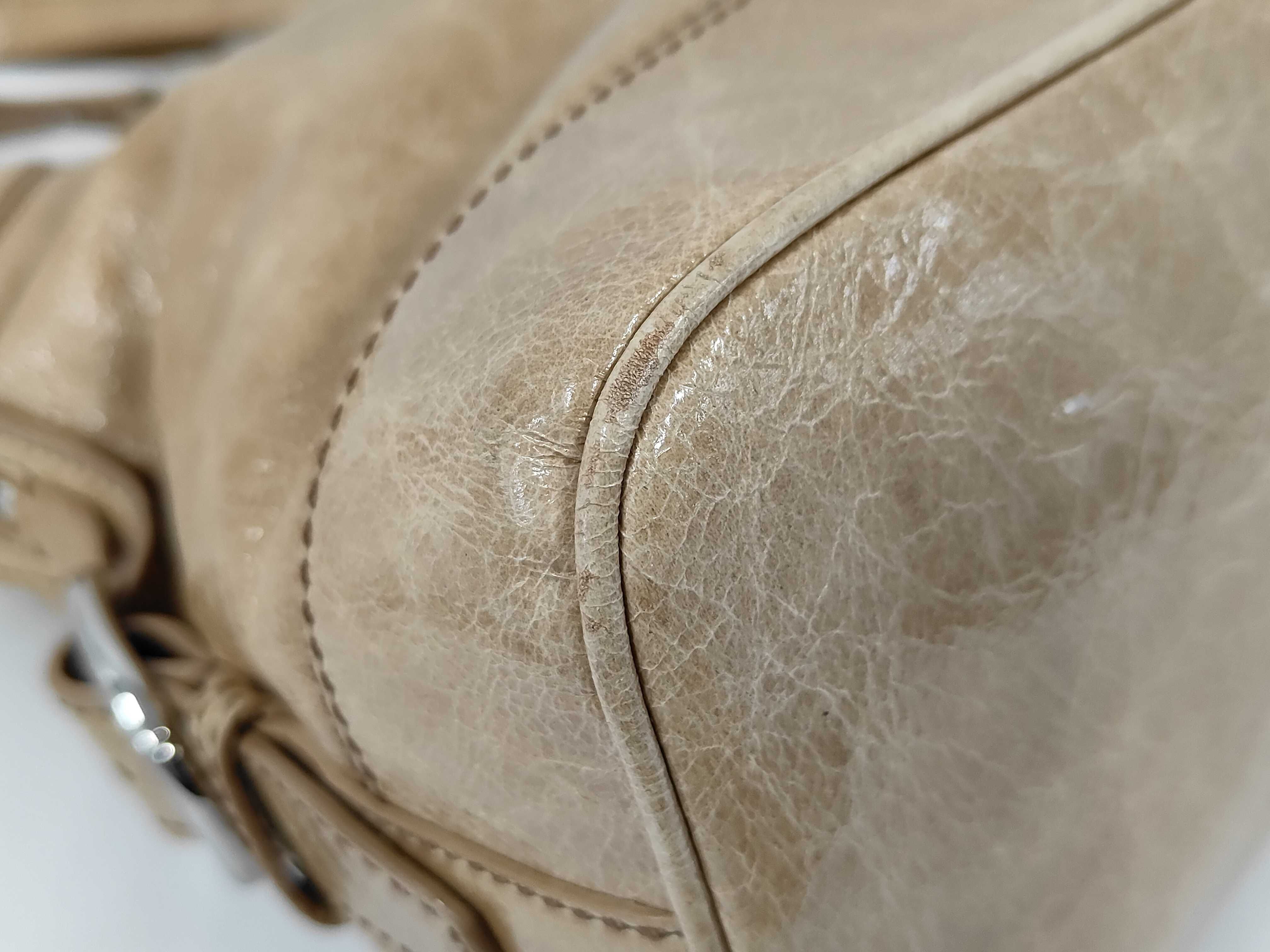 Triomphe Handbag, Leather, Beige — view 3