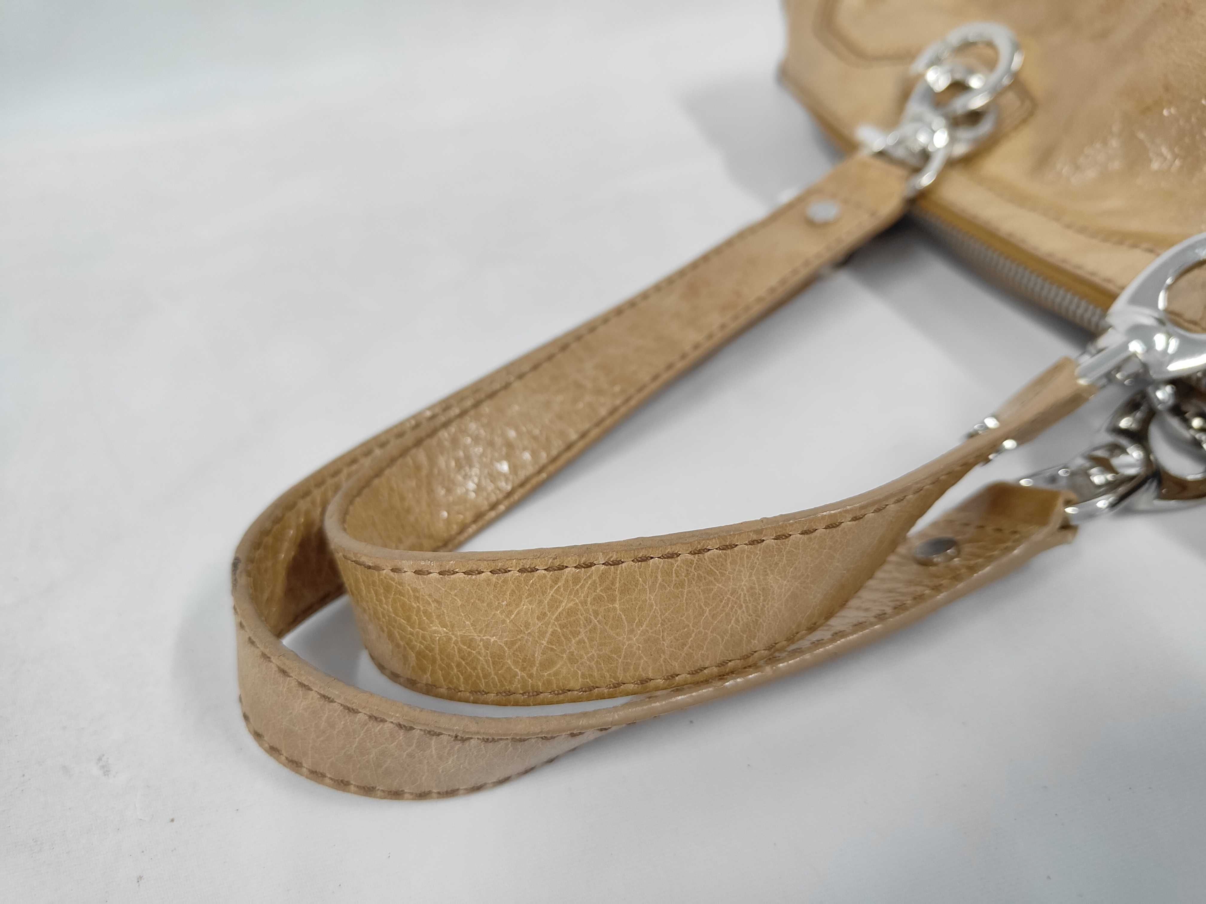 Triomphe Handbag, Leather, Beige — view 5