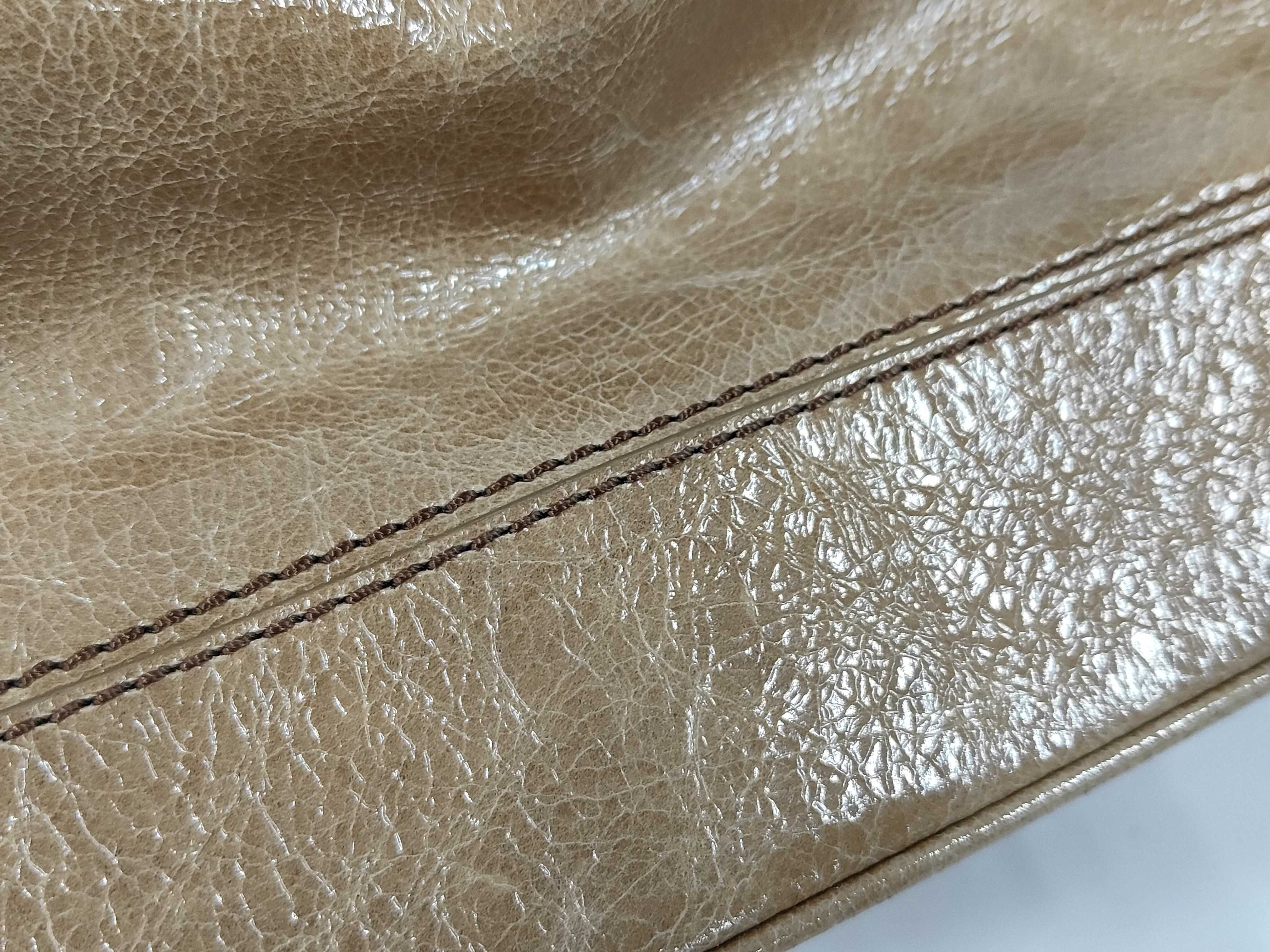 Triomphe Handbag, Leather, Beige — view 10