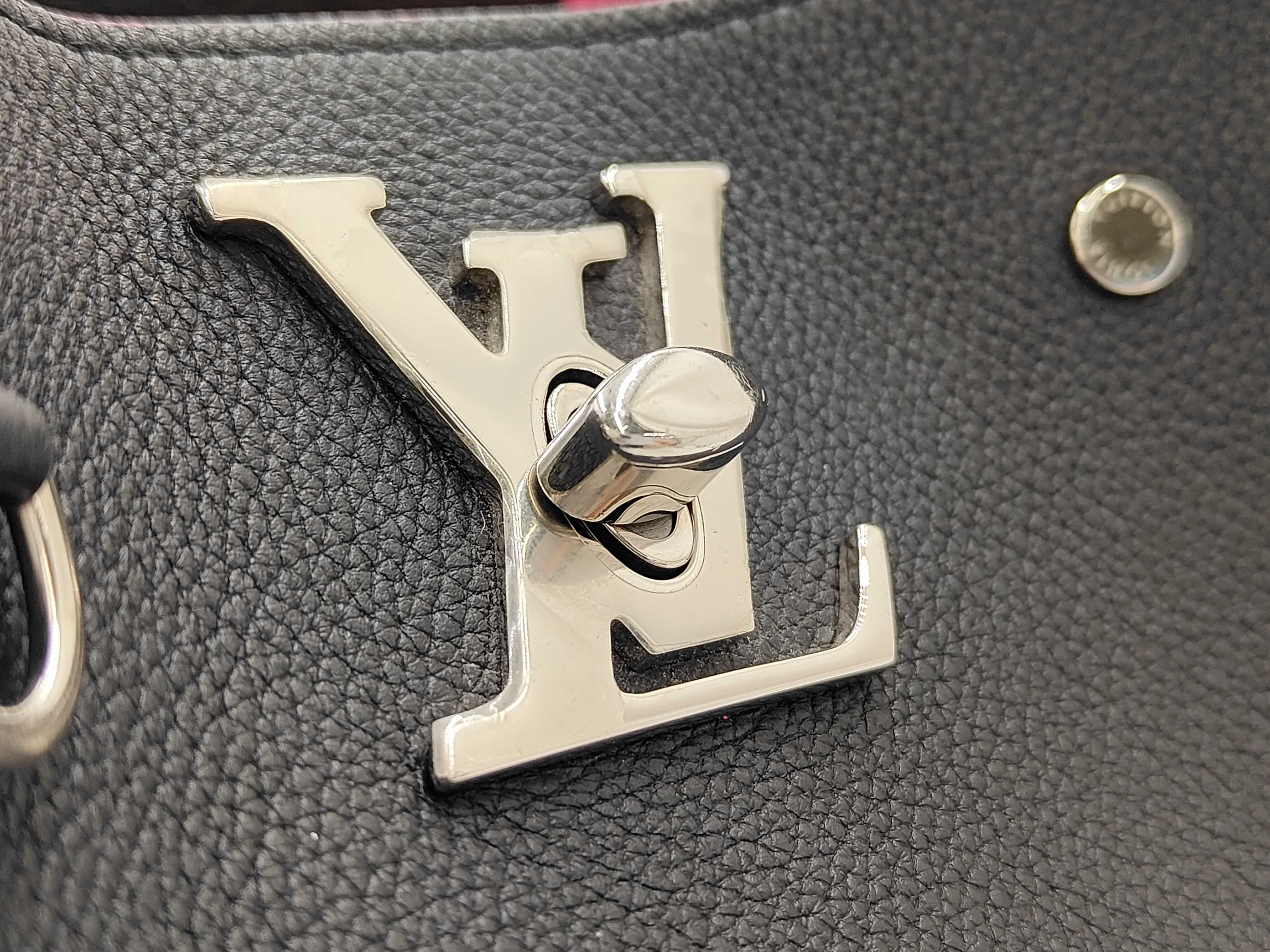 LV Logo Lockme Bucket M54677 IC Black Pink Charm Shoulder Bag — view 5