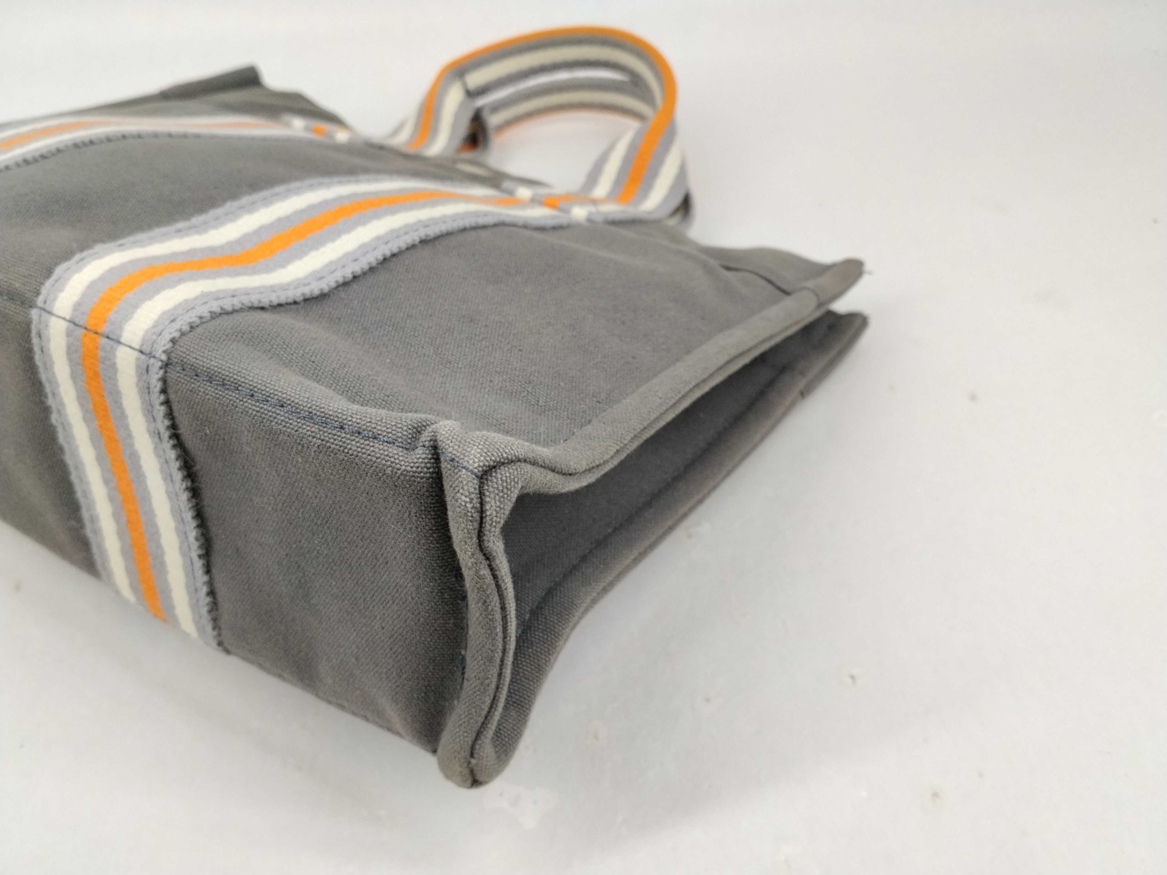 Fourre-Tout PM Tote Bag — view 6