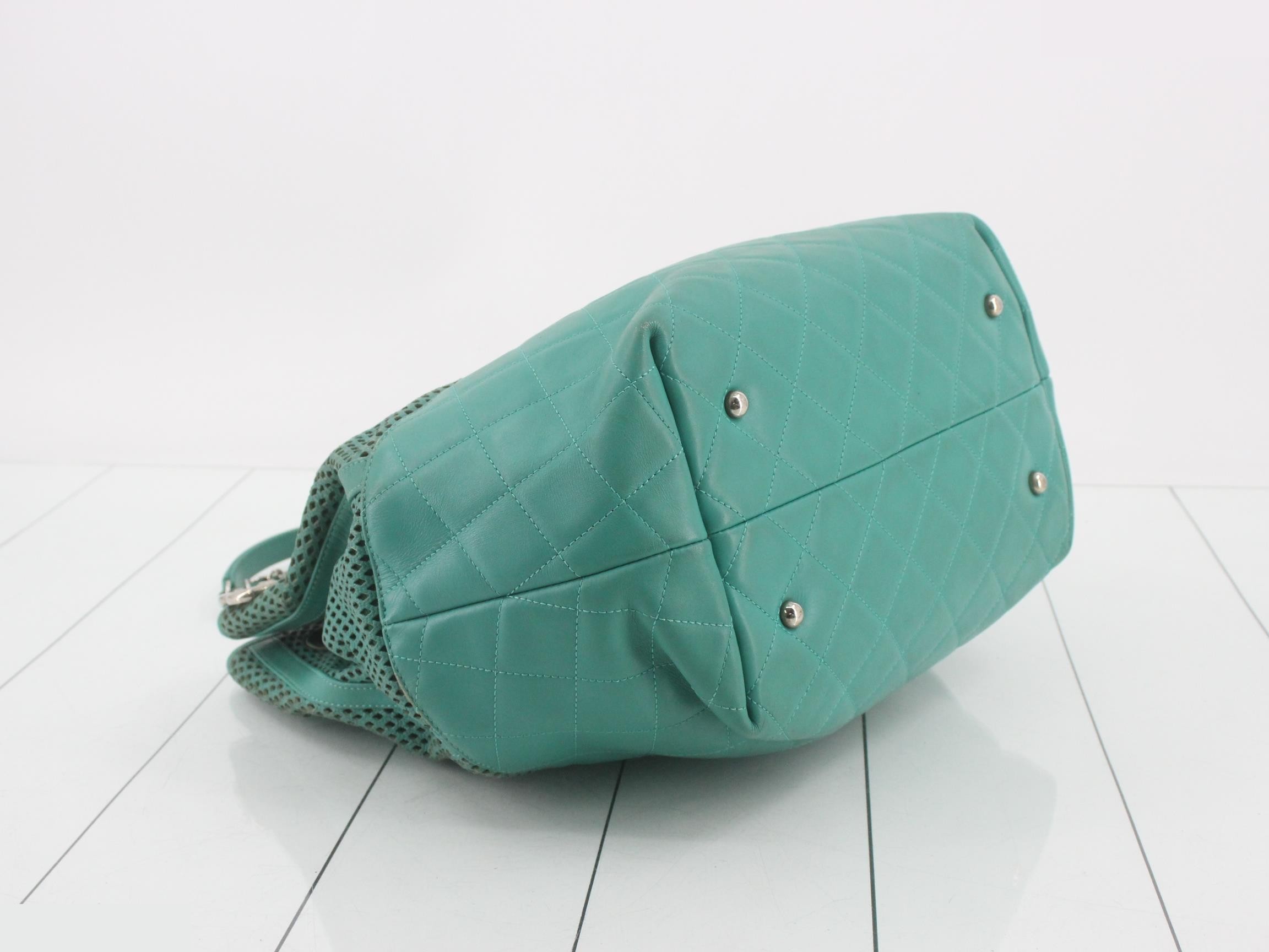 Matelassé (bag) - Shoulder bag — view 5