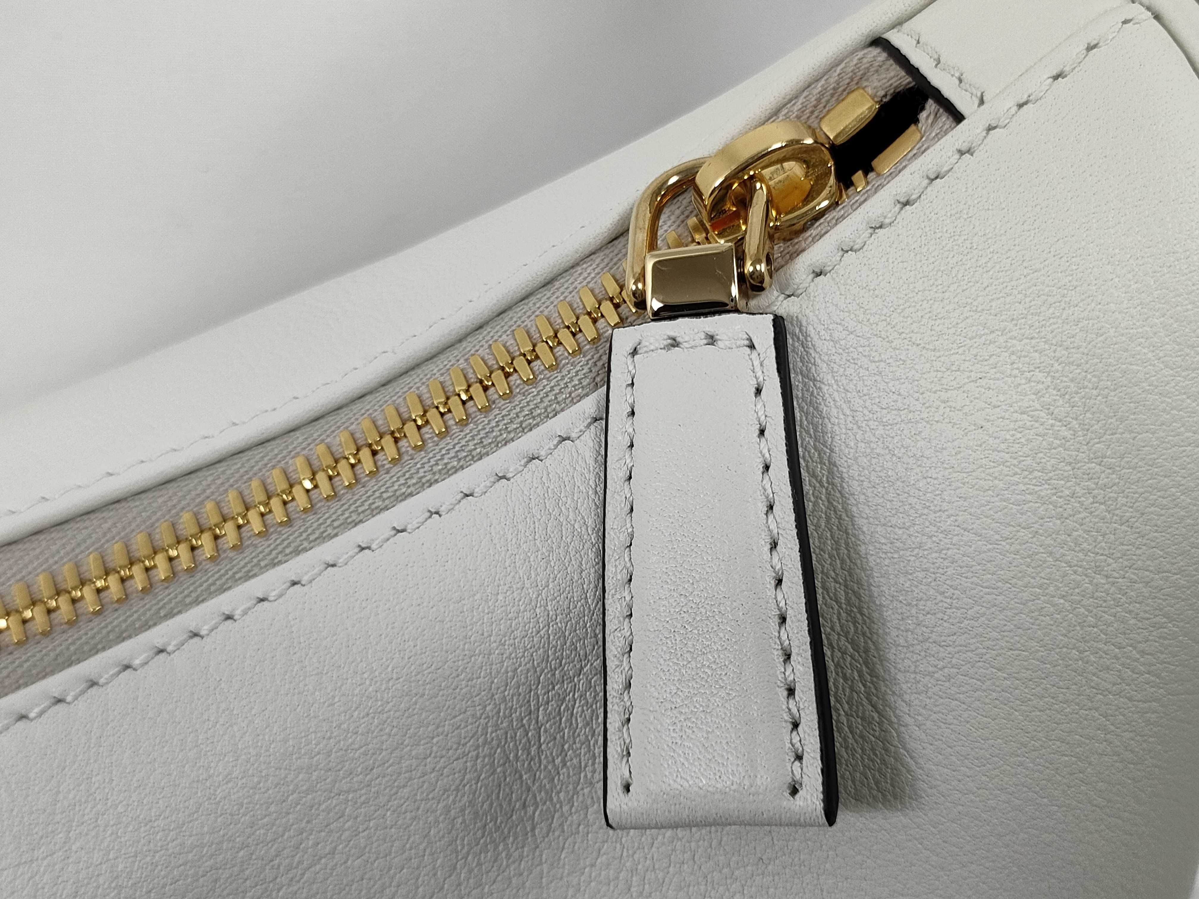 Soft Grain Leather Shoulder Bag 1BC255 — view 4