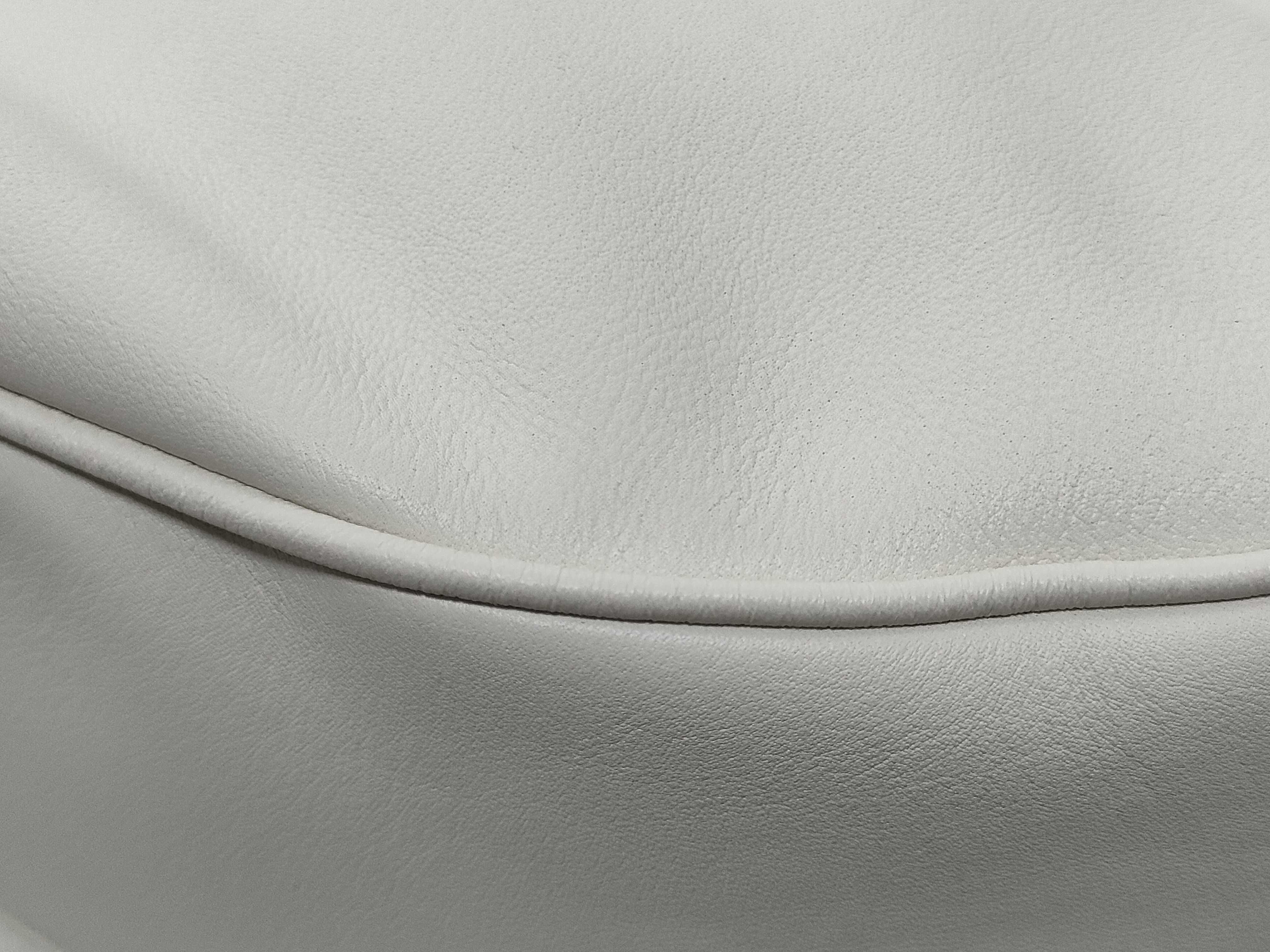 Soft Grain Leather Shoulder Bag 1BC255 — view 9