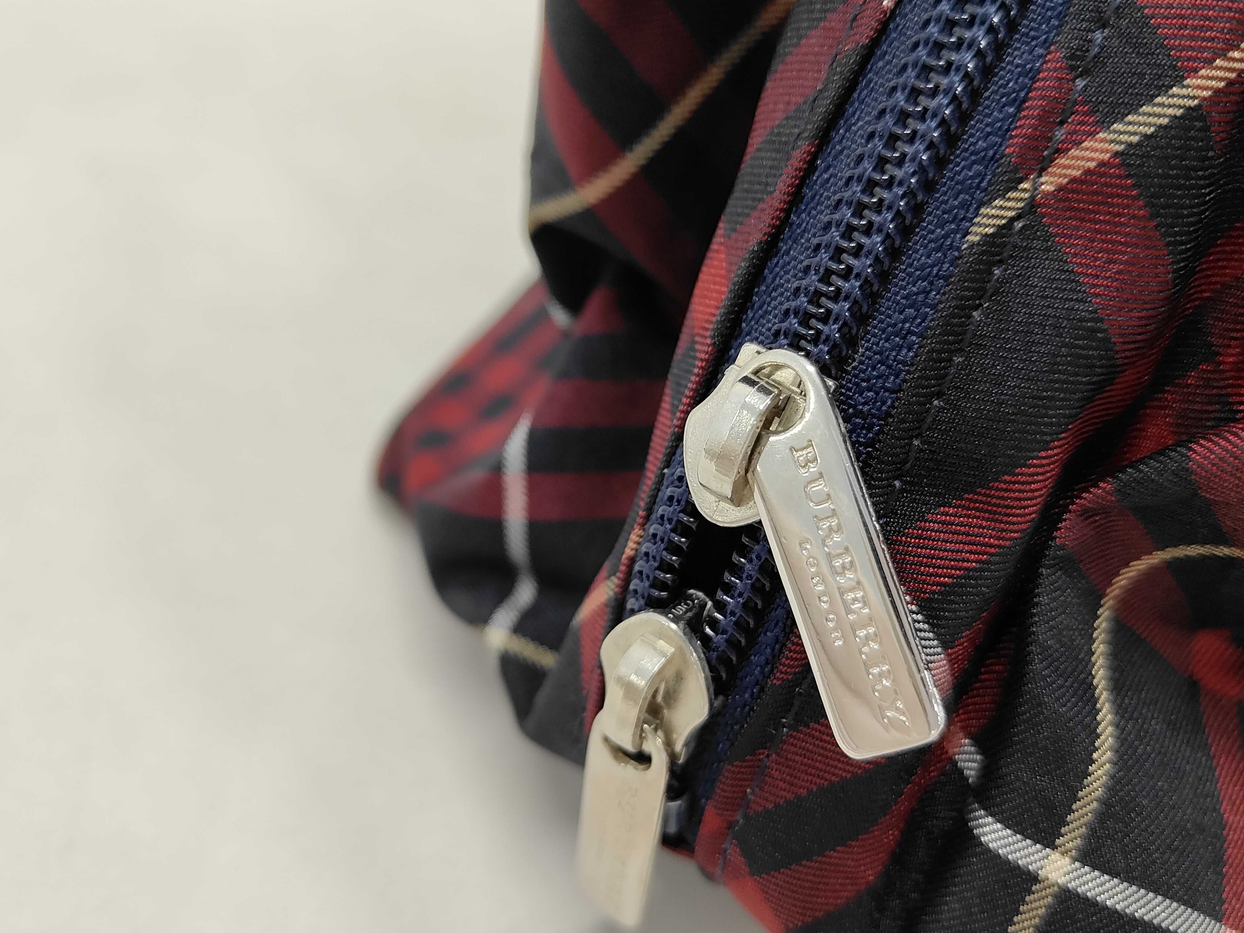 check hand handbag — view 10