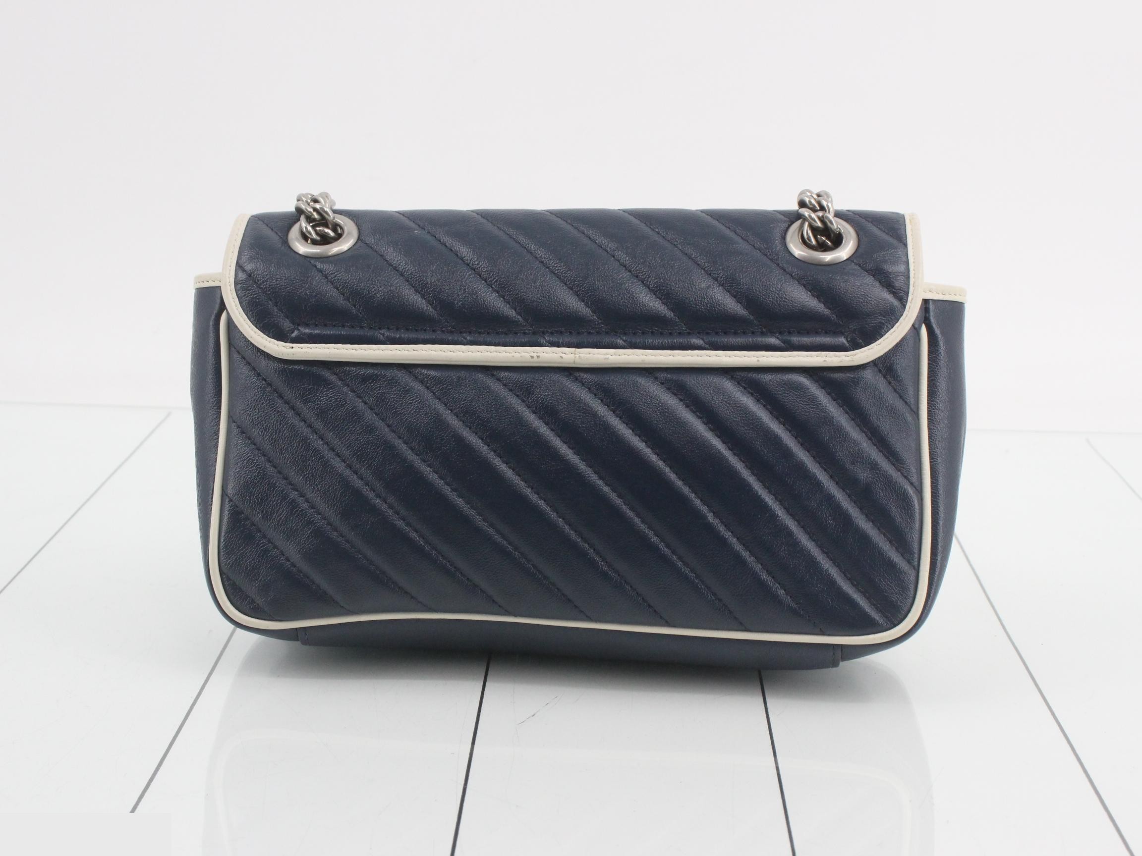 GG Marmont Quilted Shoulder Bag — view 2