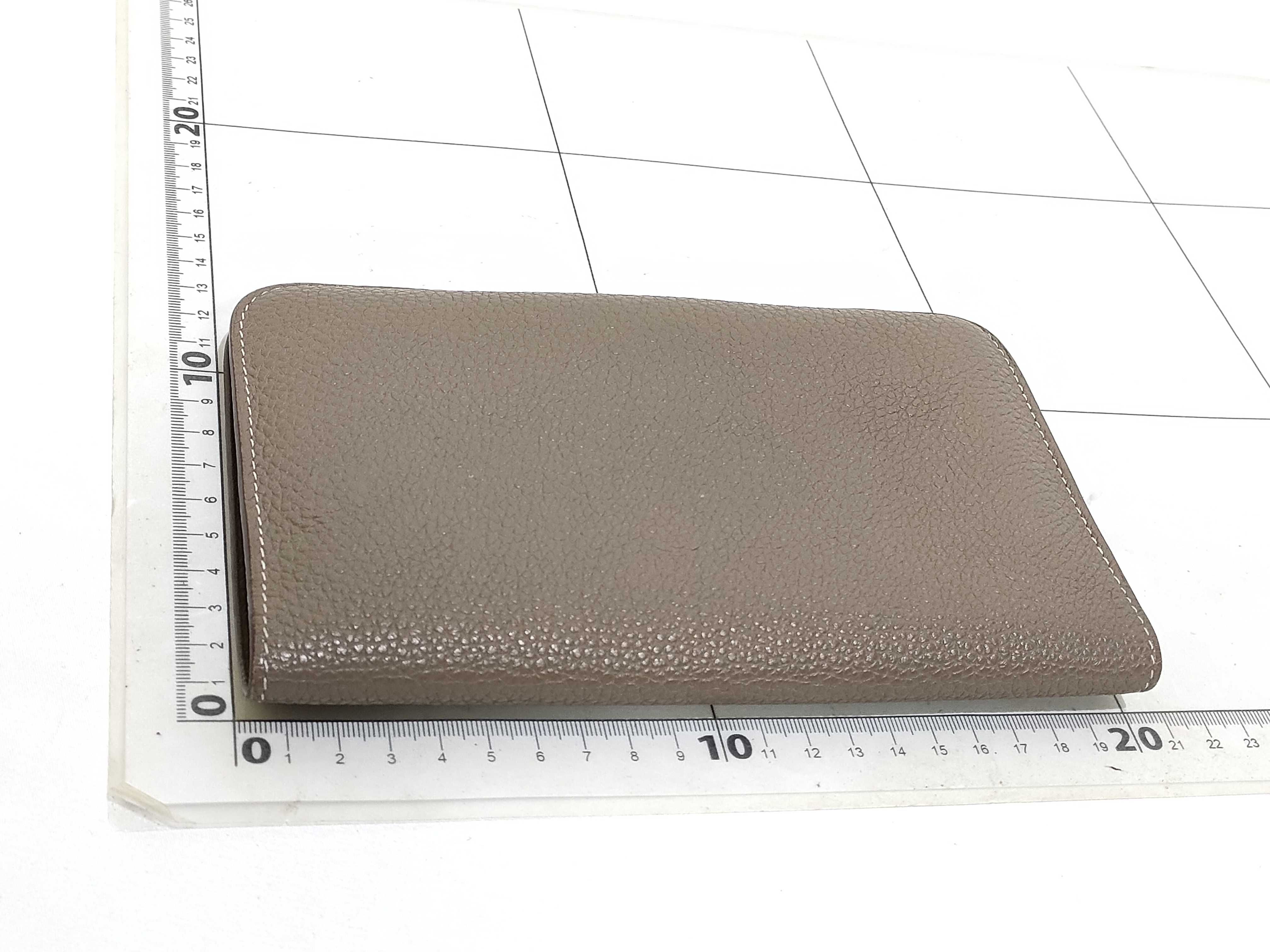 Dogon GM Etoupe Silver Hardware Y Stamp Wallet — view 2