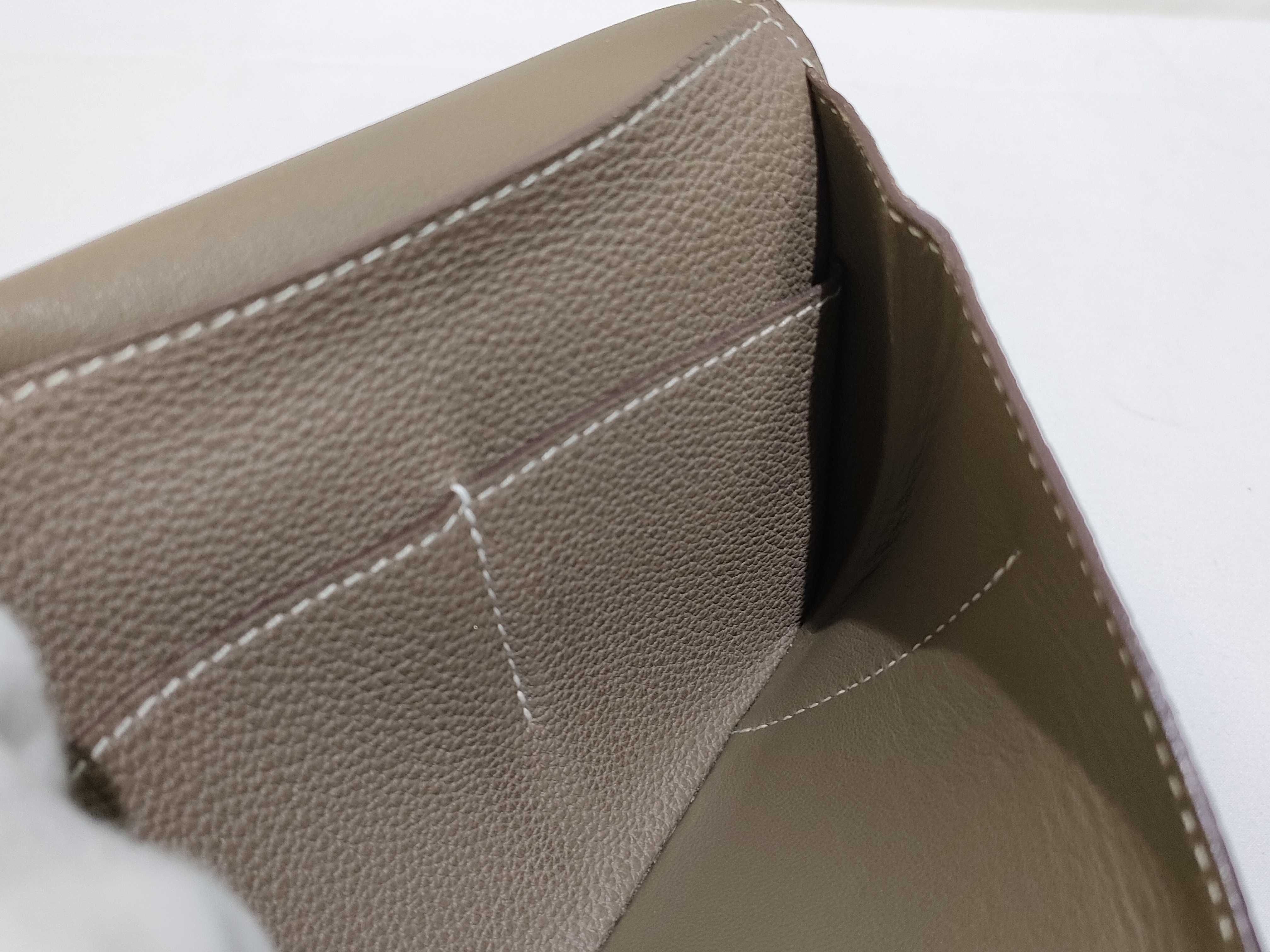 Dogon GM Etoupe Silver Hardware Y Stamp Wallet — view 9