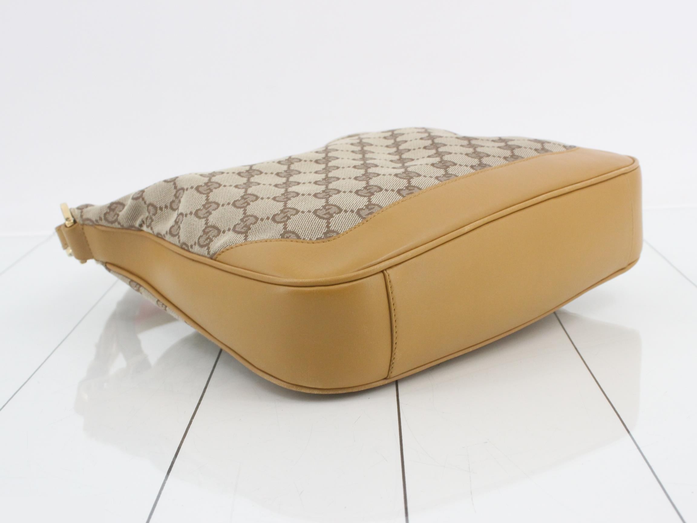 GG Canvas (Bag) - Shoulder Bag — view 5