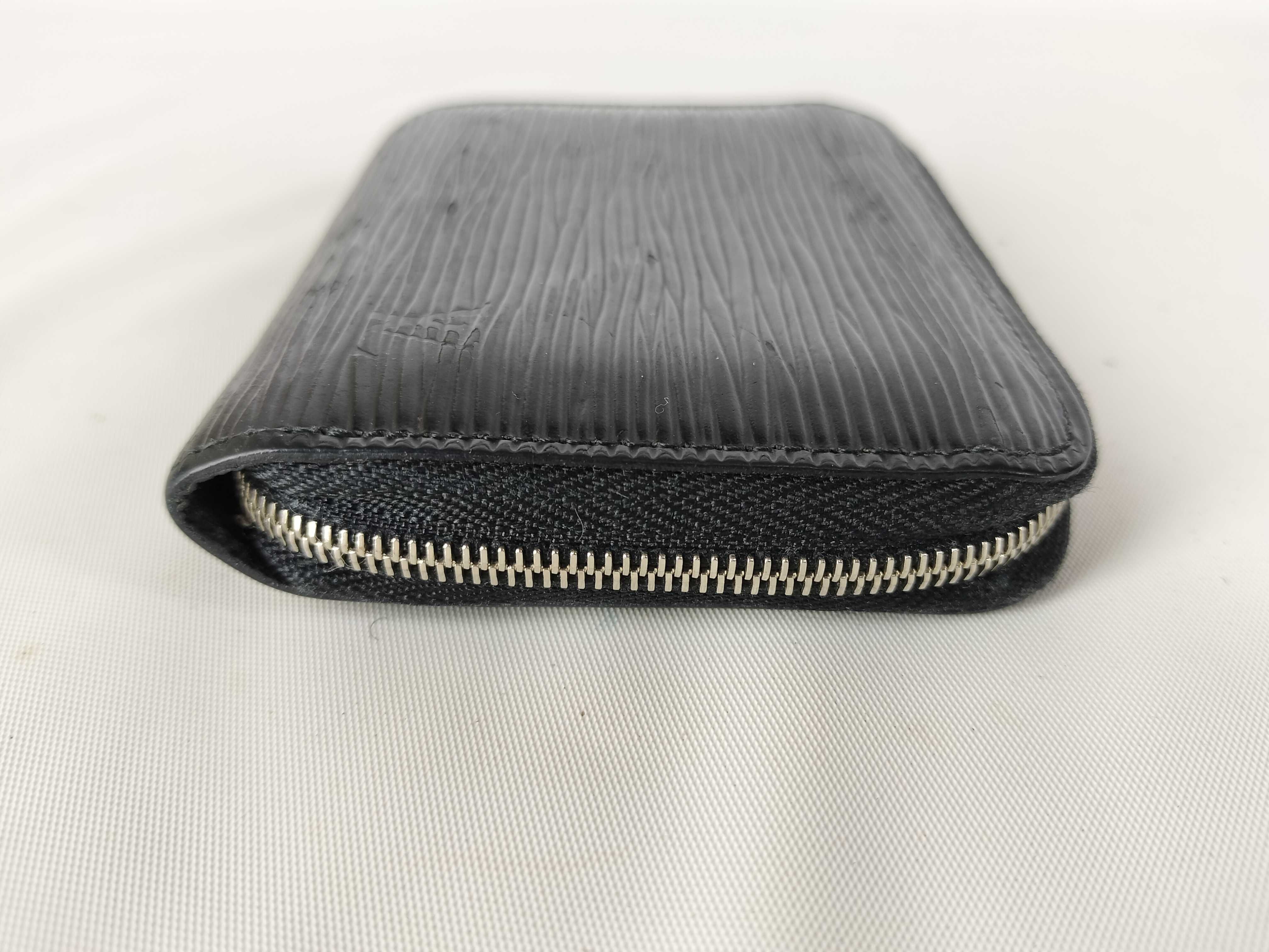 Epi Noir Round Zipper Coin Case Wallet — view 3