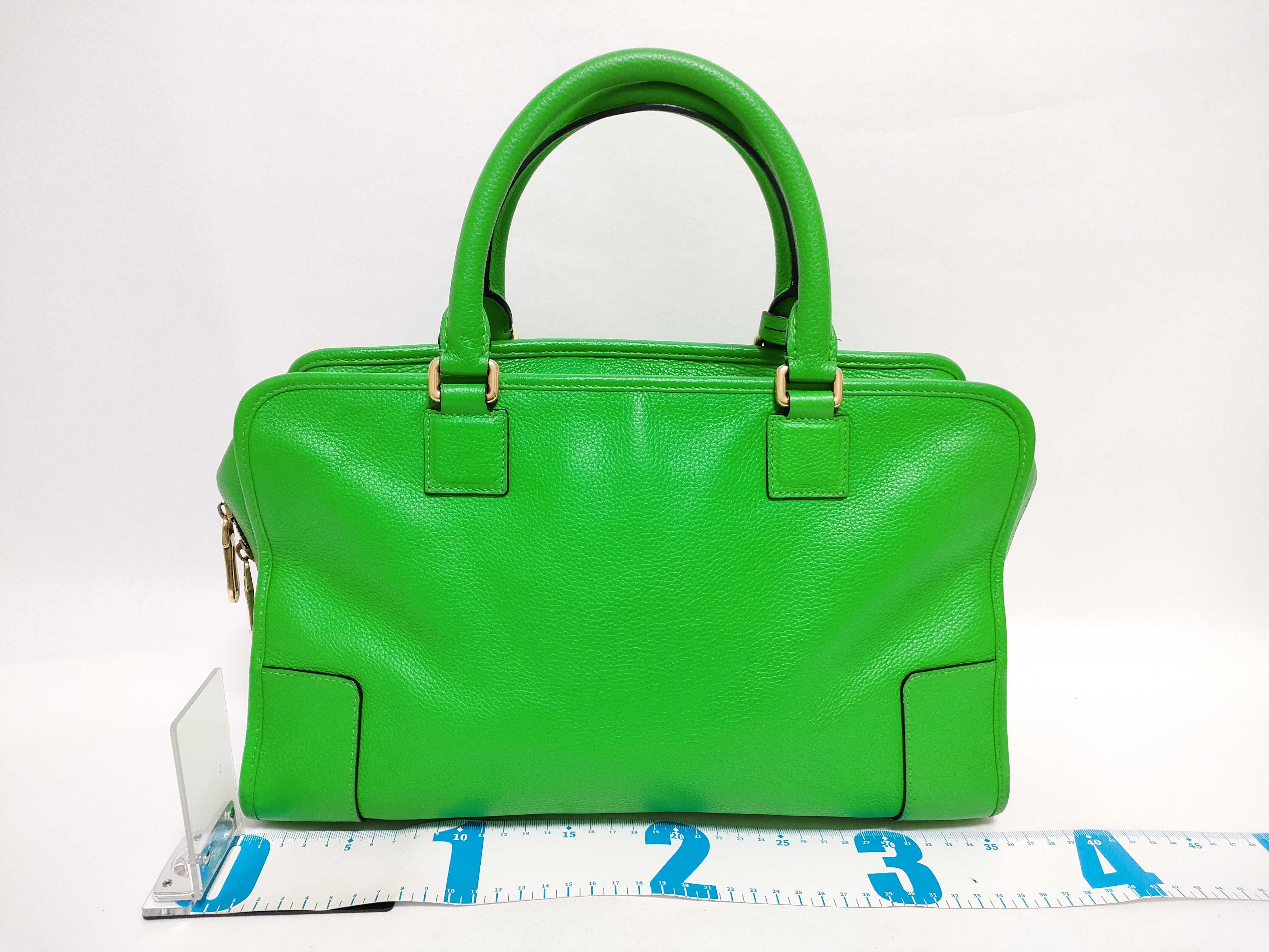 Anagram Amazona 36 Leather Handbag with Padlock and Key — view 2