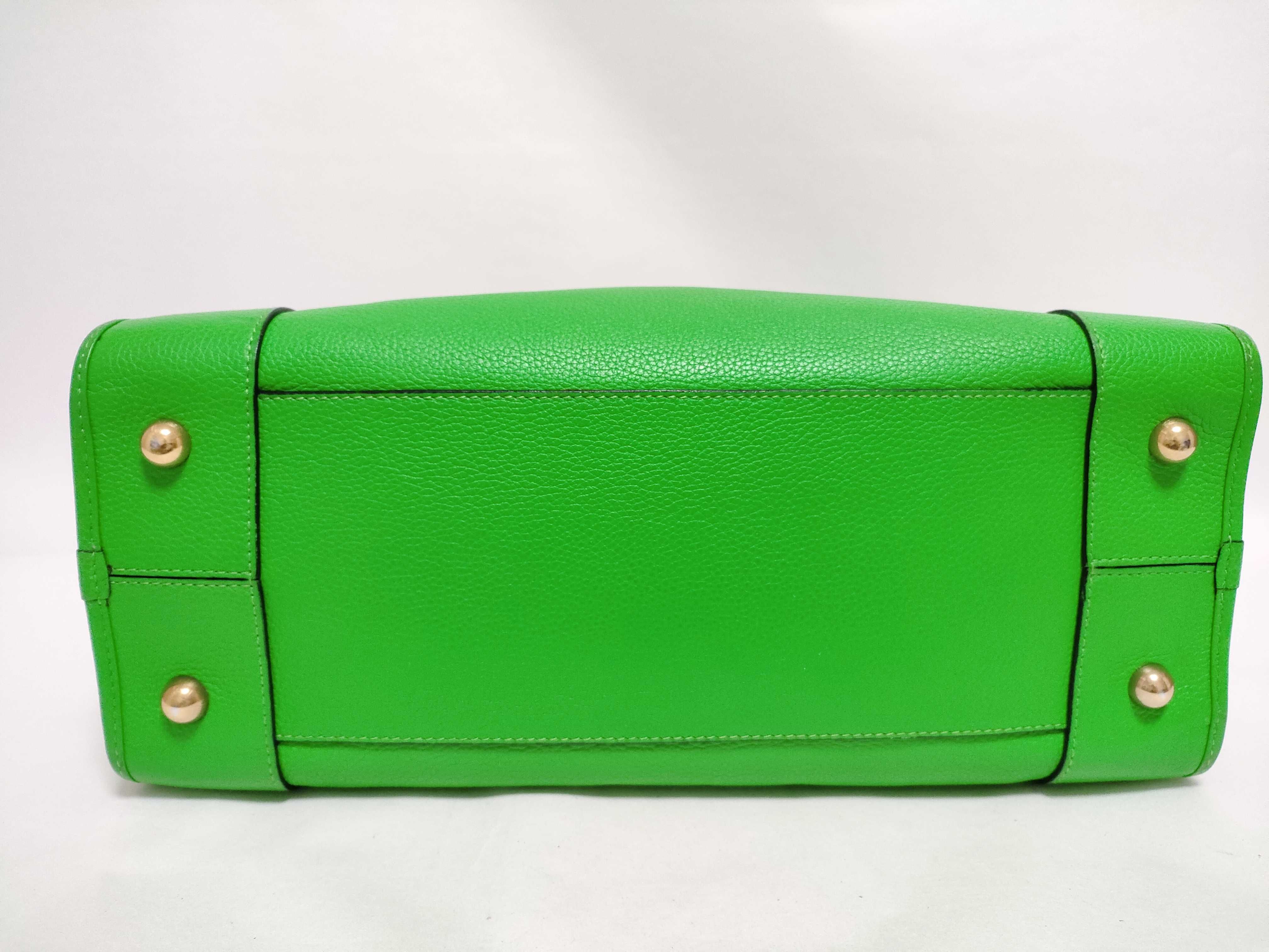 Anagram Amazona 36 Leather Handbag with Padlock and Key — view 8