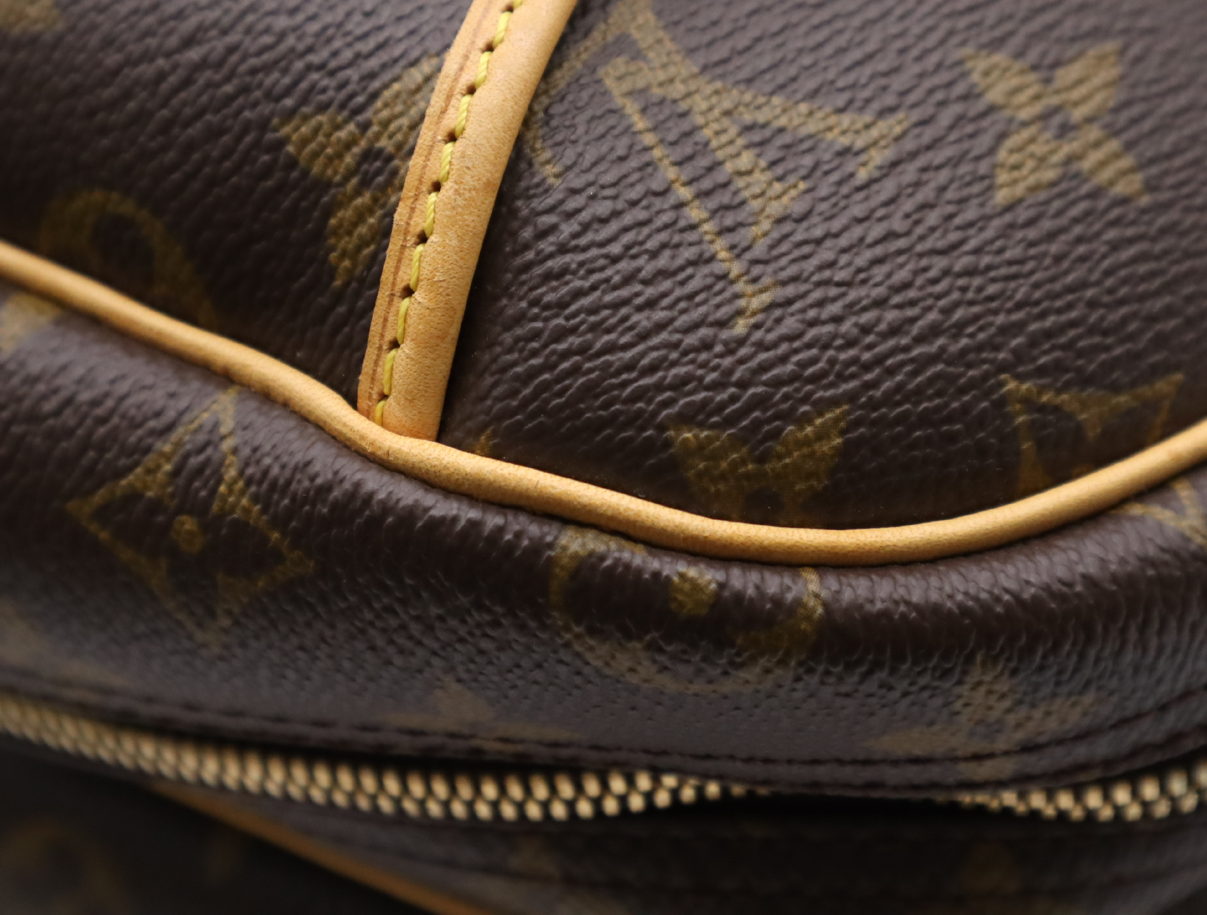 M41399 Monogram Alizé 24H Boston Bag — view 8