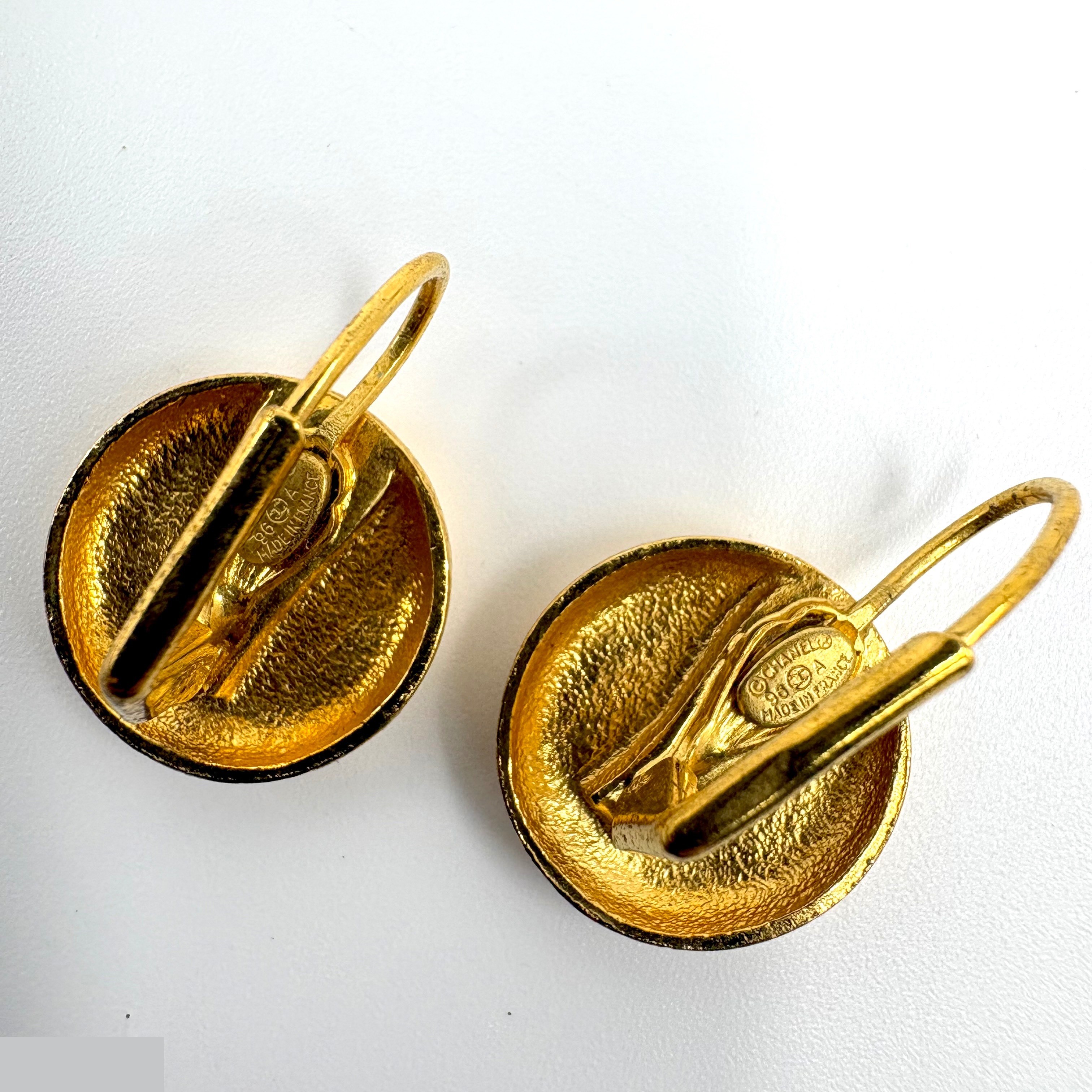 Coco Mark Icon Series (Precious Metal) Earrings — view 2