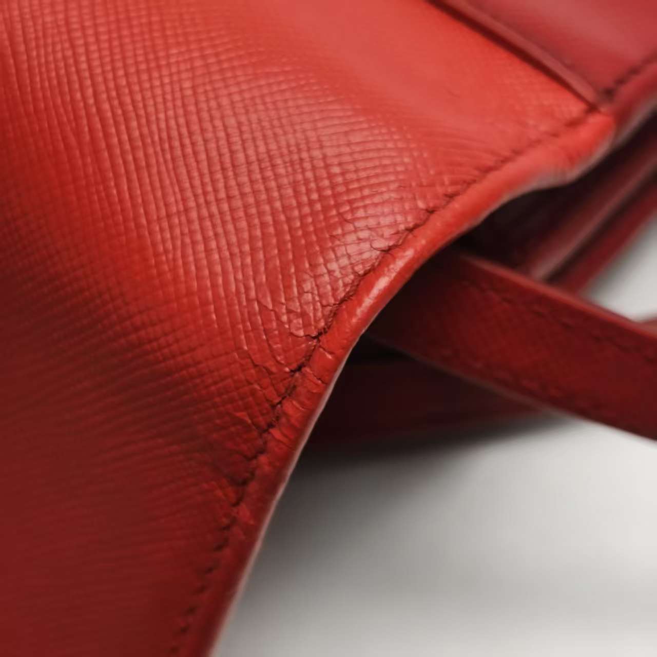 【*Shipped from: China*】PRADA Leather Shoulder Bag — view 15