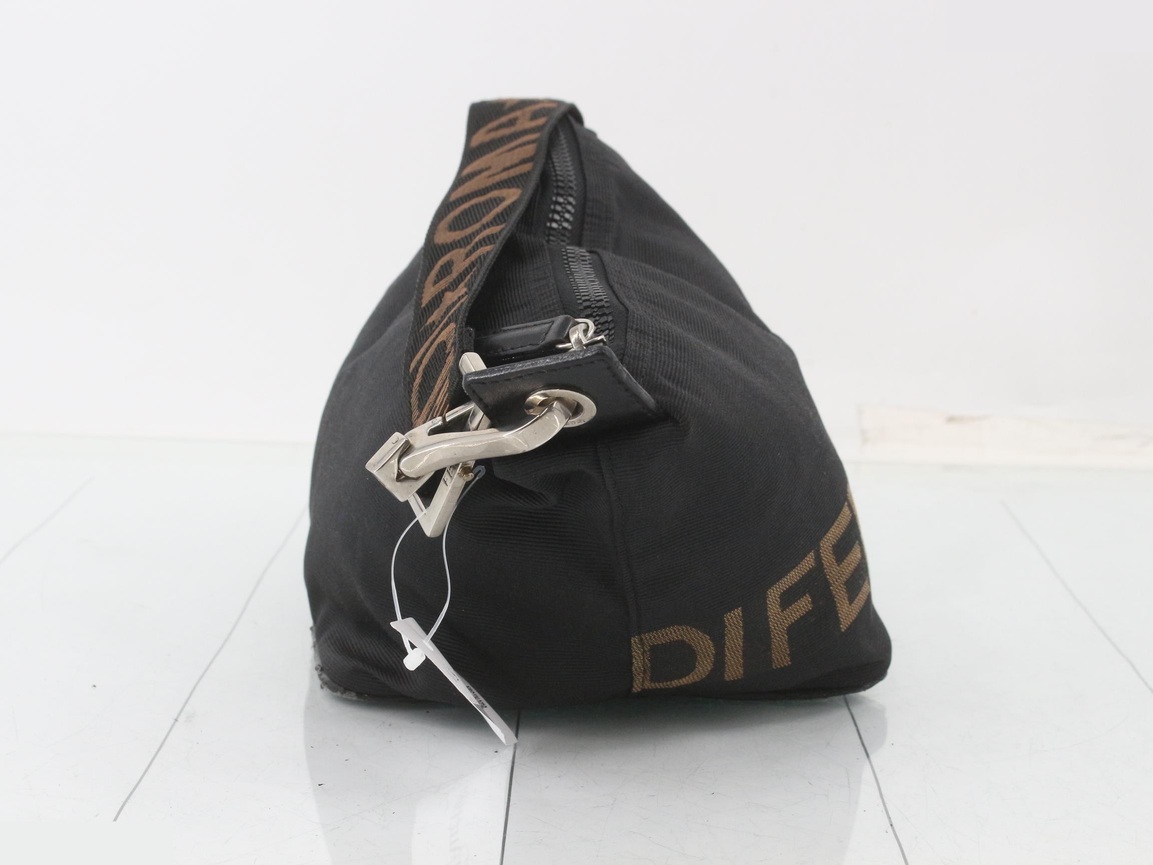 handbag — view 4