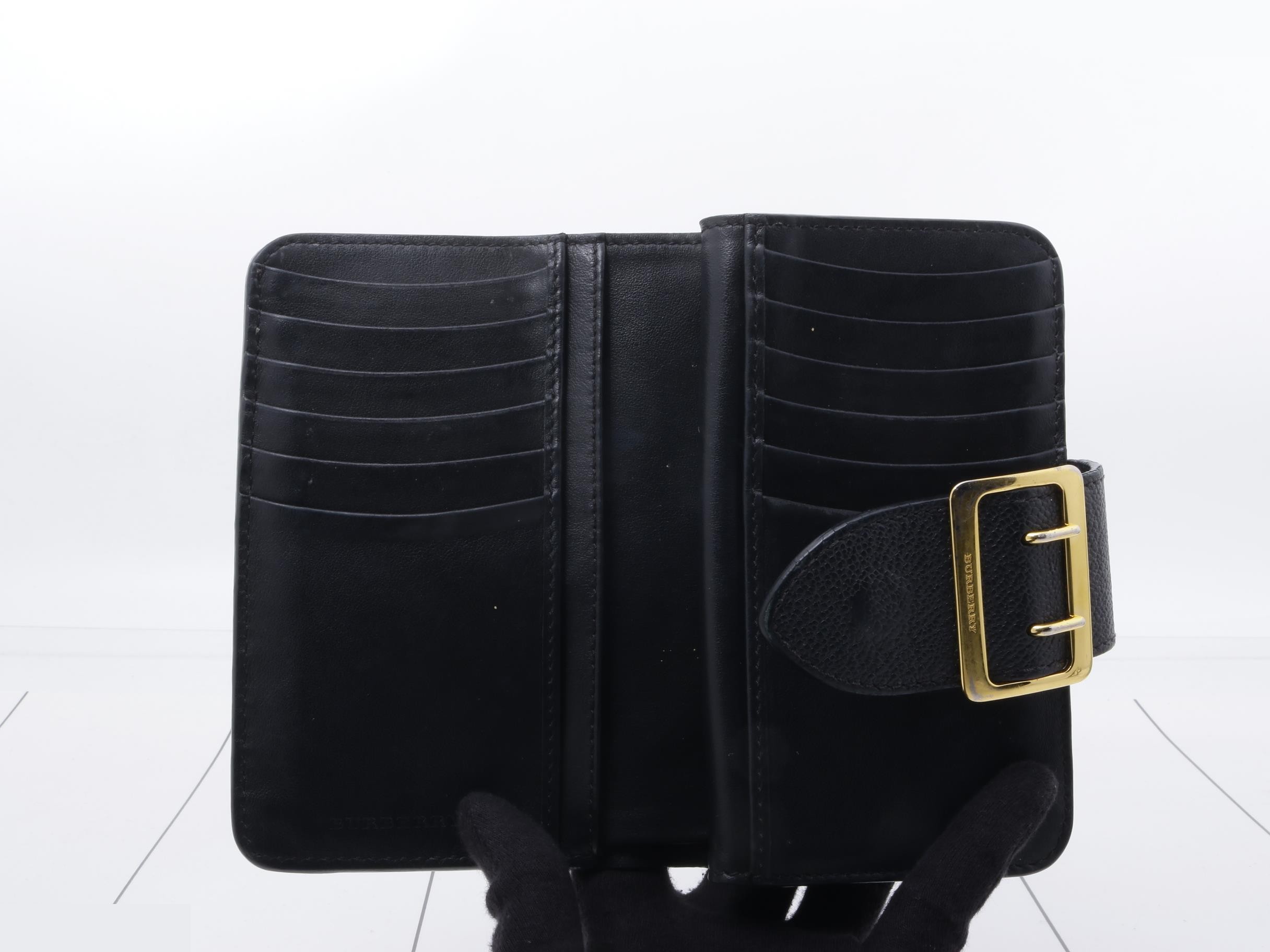 wallet — view 4