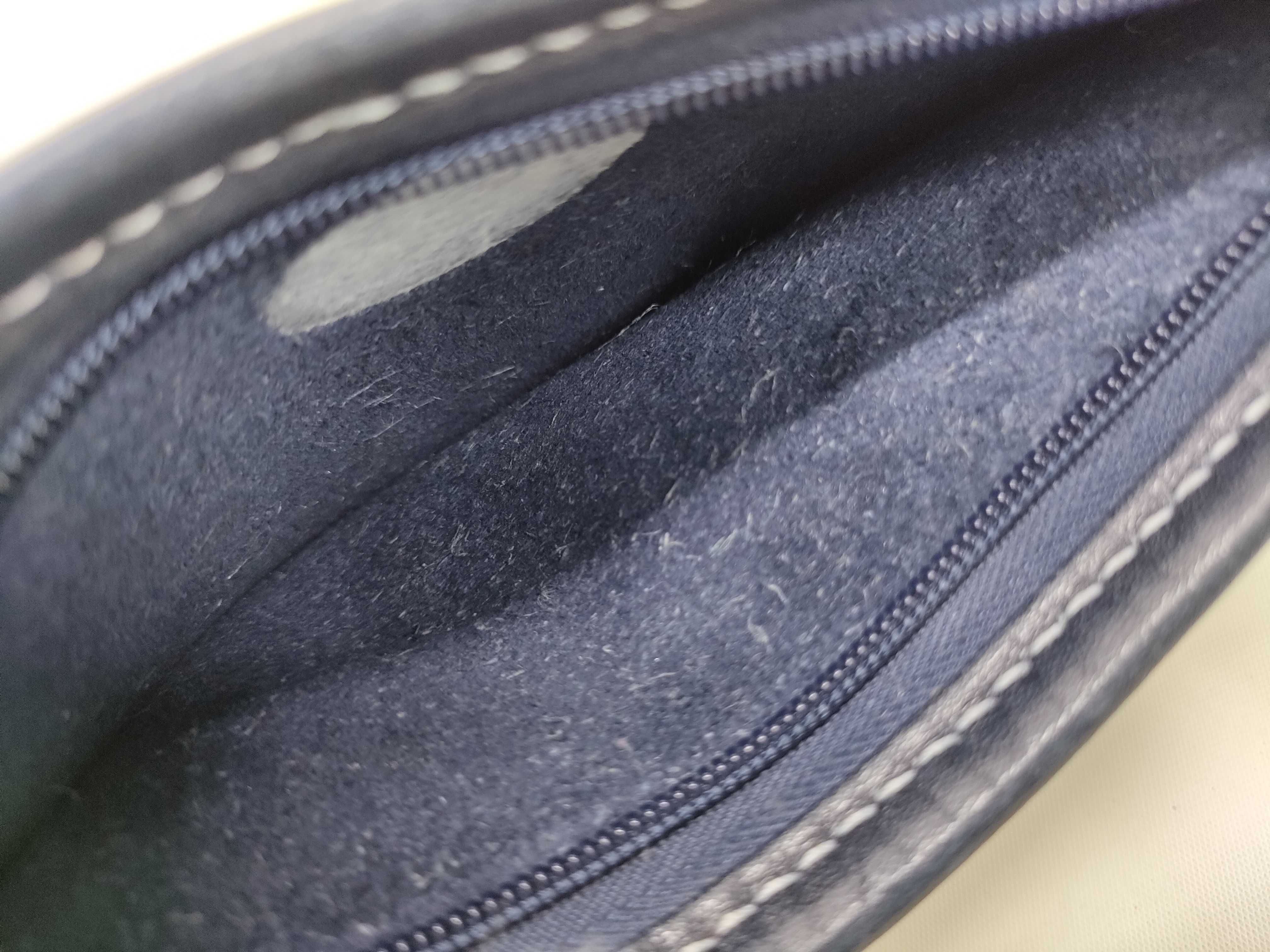 Pouch — view 11