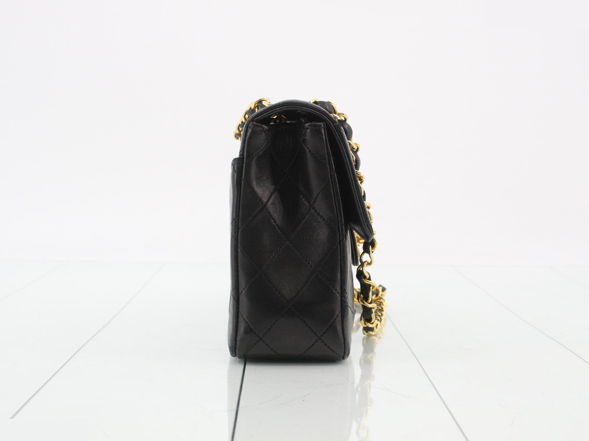 Matelassé (bag) - Shoulder bag — view 4