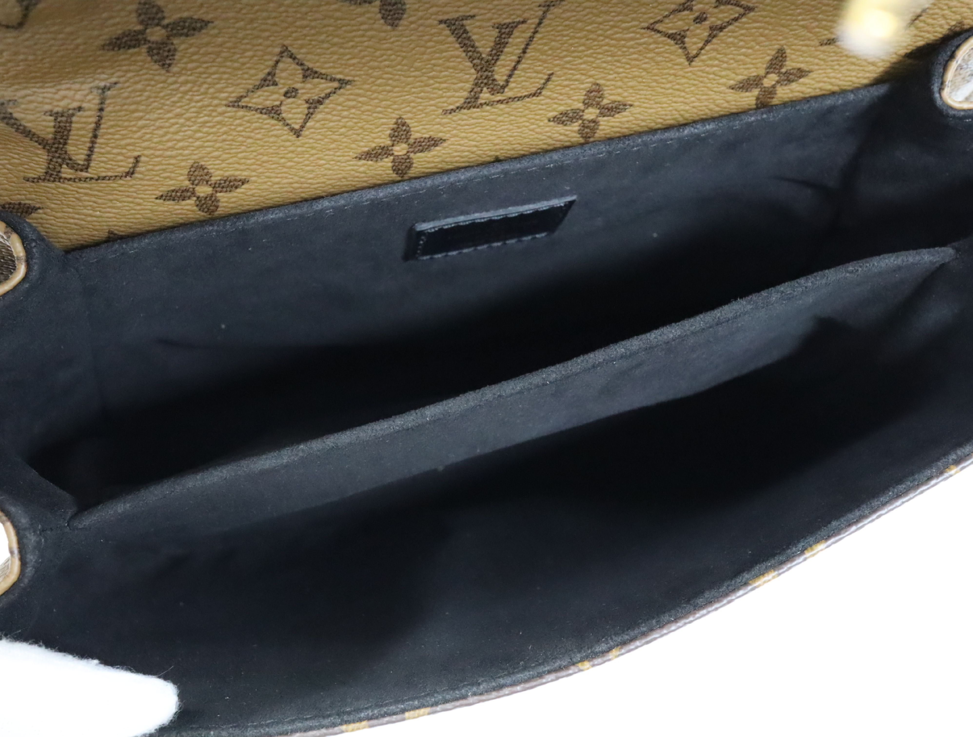 Monogram Reverse Pochette Metis MM M44876 Shoulder Bag (RFID detected) — view 14