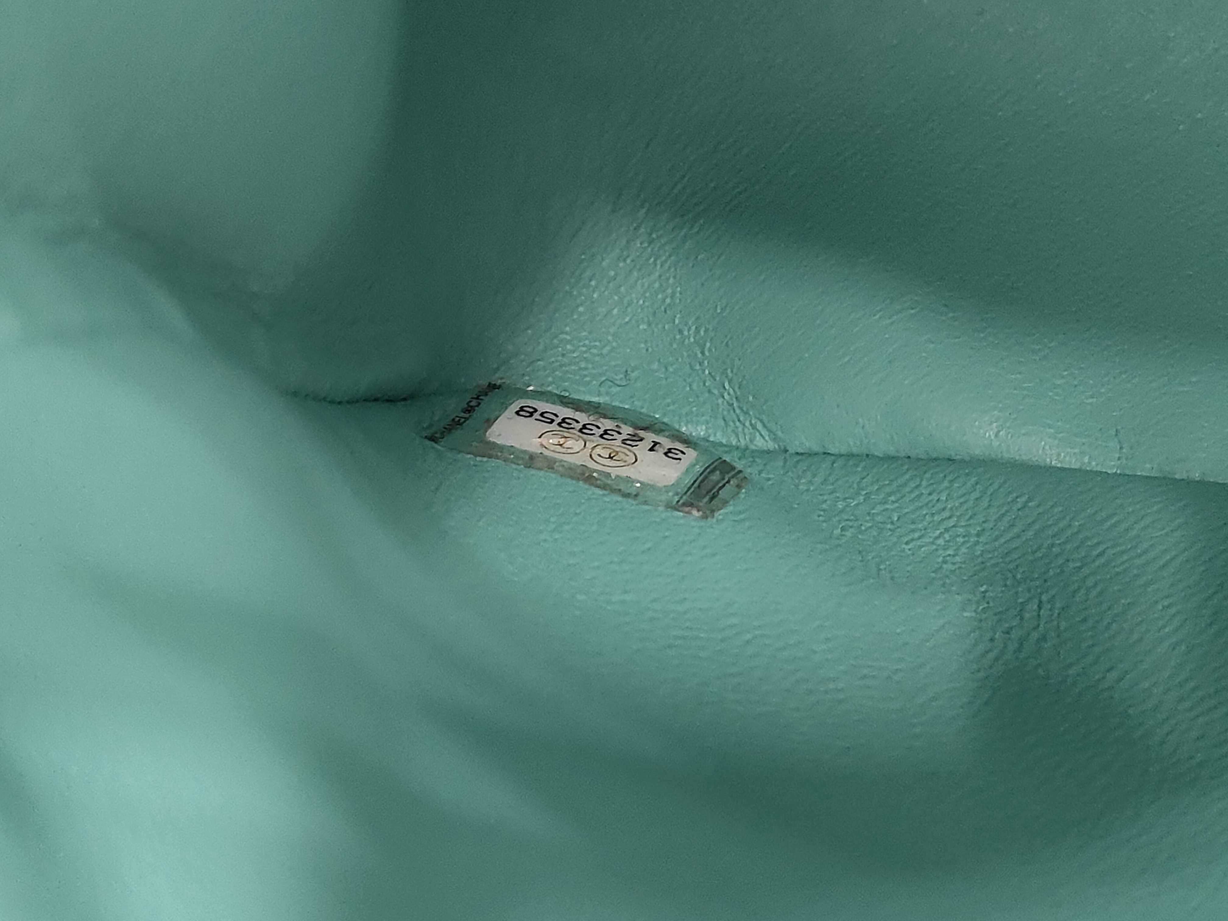 Matelassé 23 Double Flap Double Chain Caviar Shoulder Bag — view 11