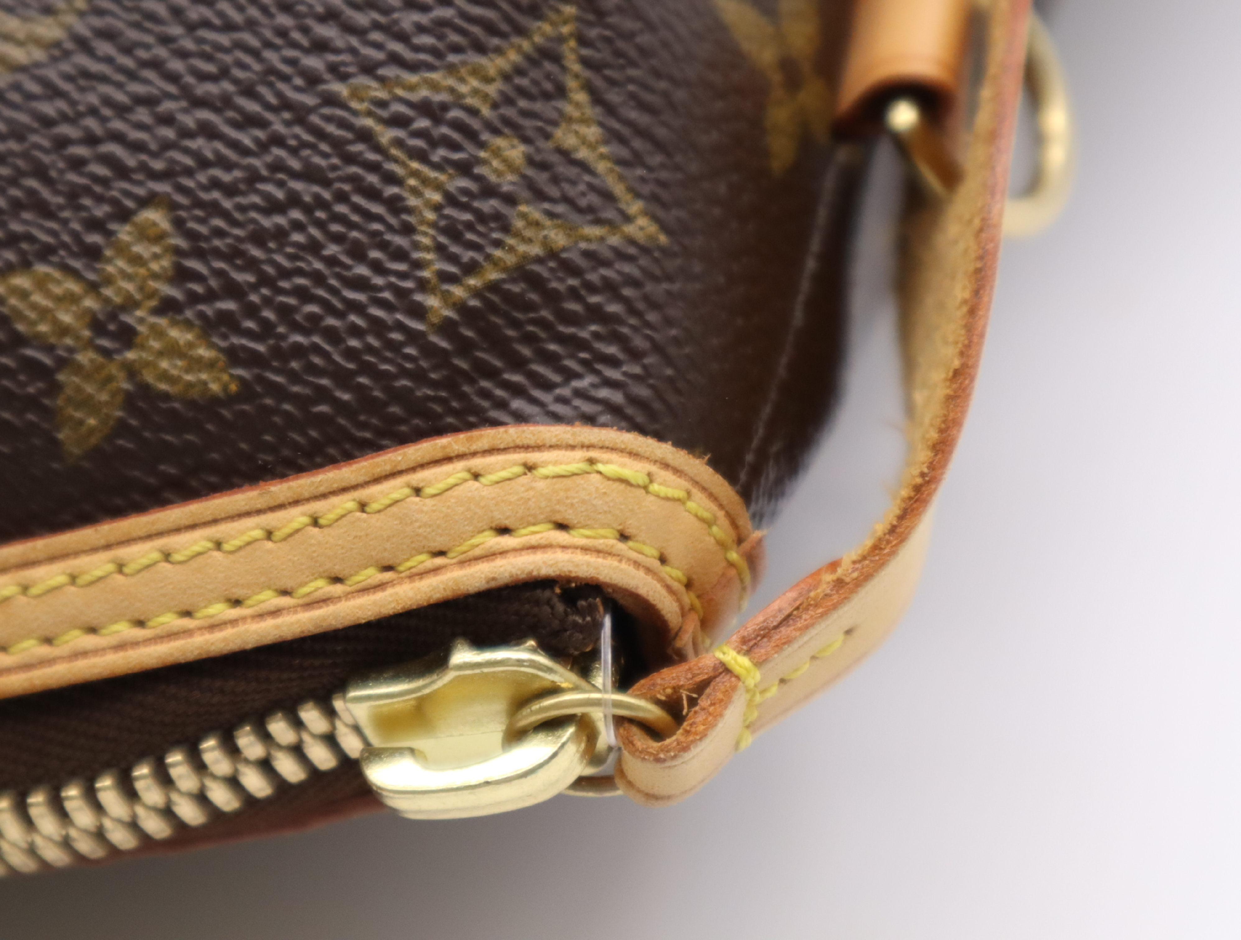 M40103 Monogram Lockit Vertical Handbag with Dust Bag — view 11
