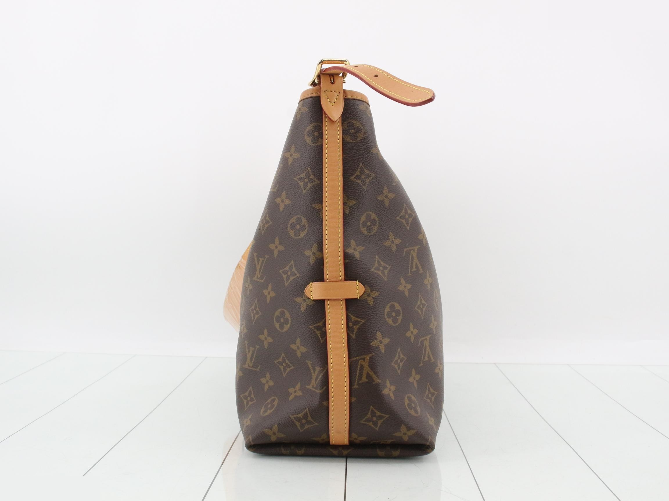 Monogram Carryall NM MM Shoulder Bag with Pouch — view 3