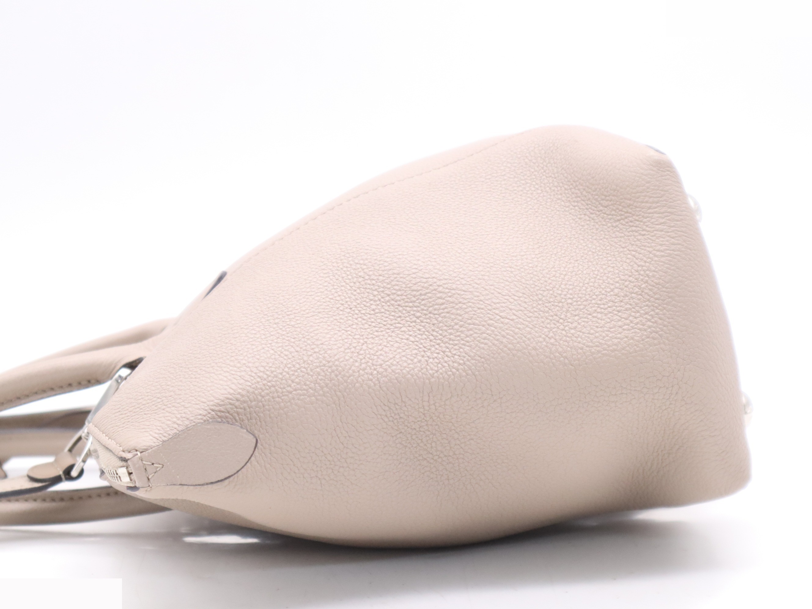 Parnassea Lockit PM Beige (Shoulder strap, padlock, 2 keys) — view 3
