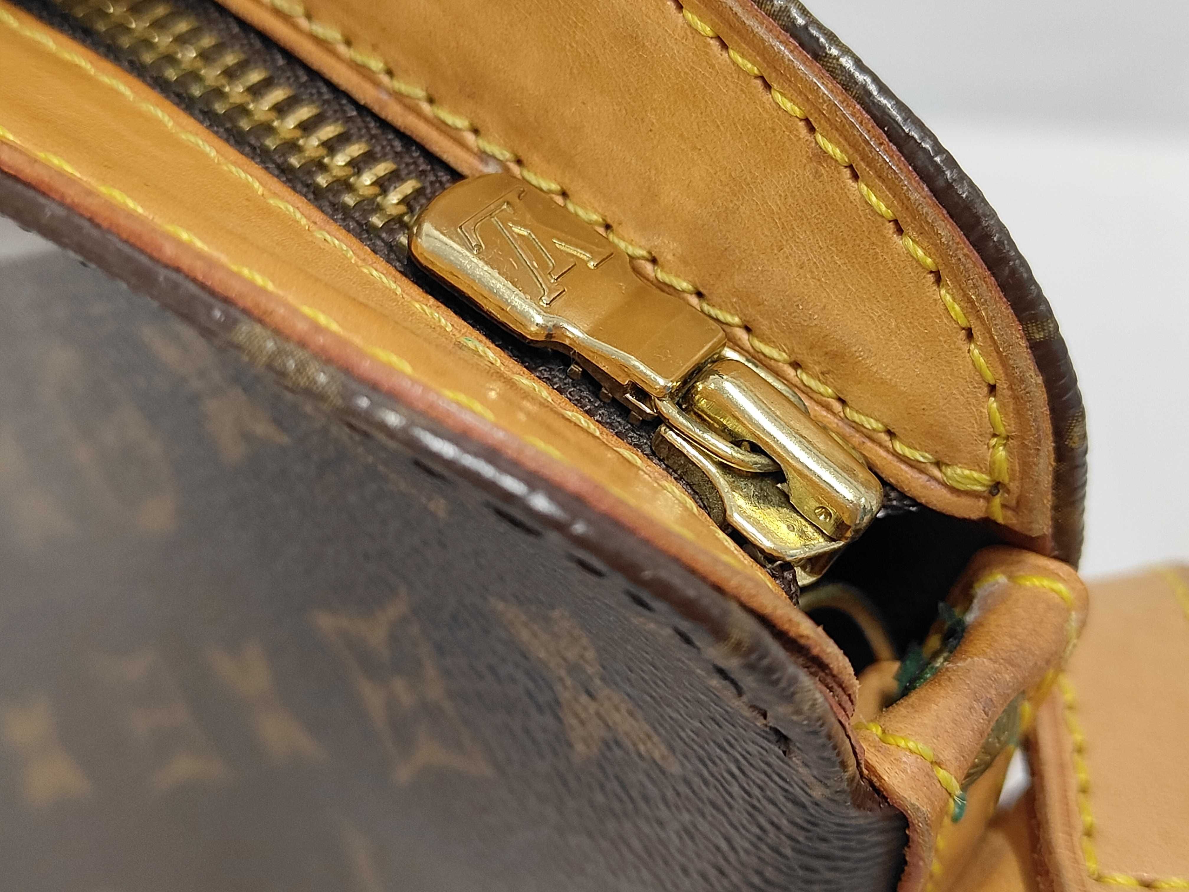 LV Druot Shoulder Bag — view 7