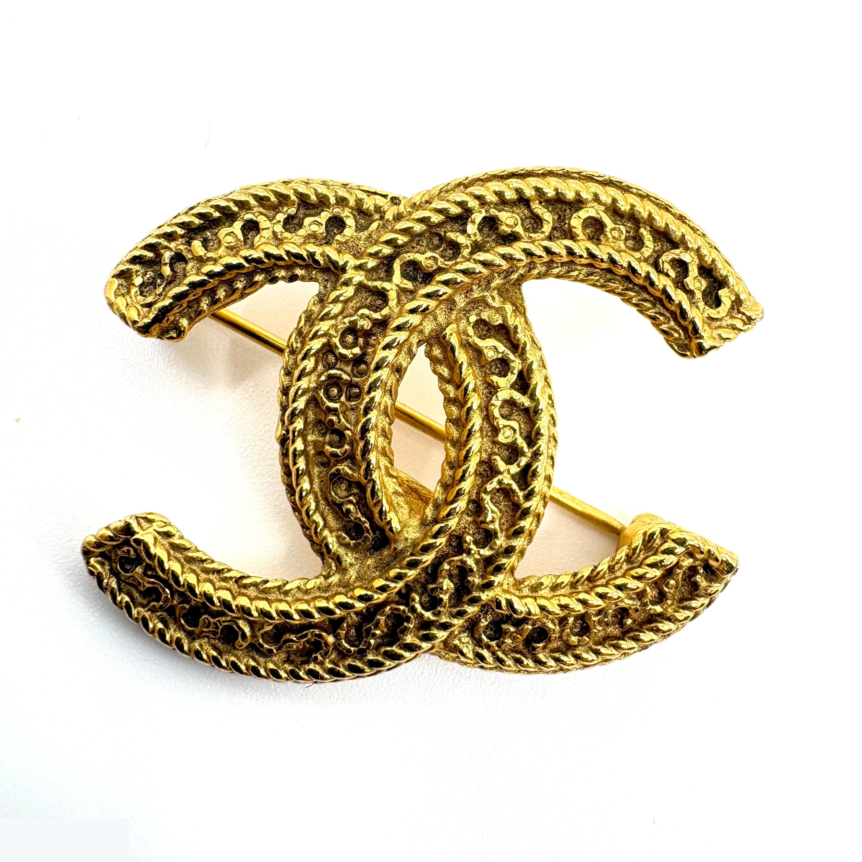 Coco Mark Lace (Precious Metal) Brooch