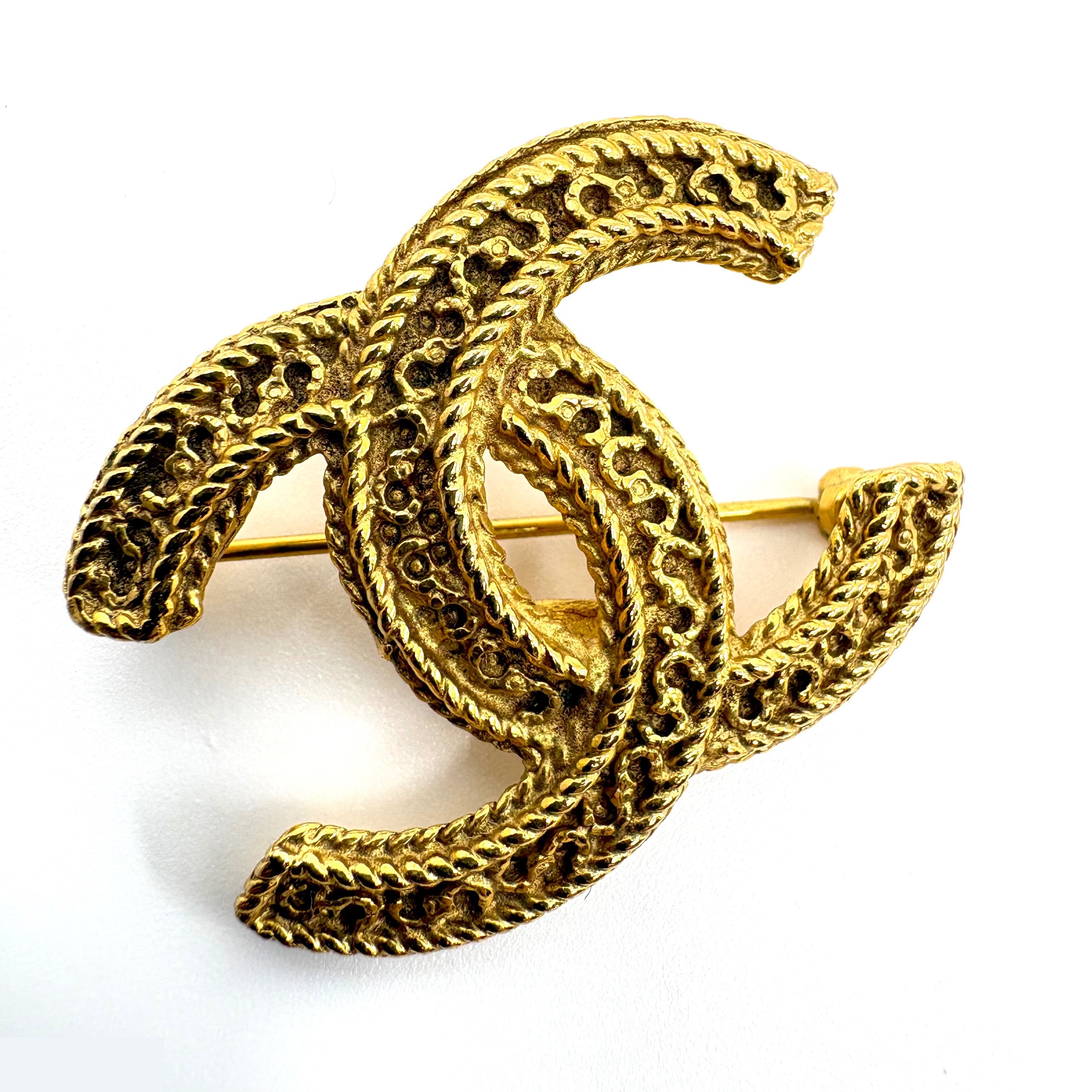 Coco Mark Lace (Precious Metal) Brooch — view 2