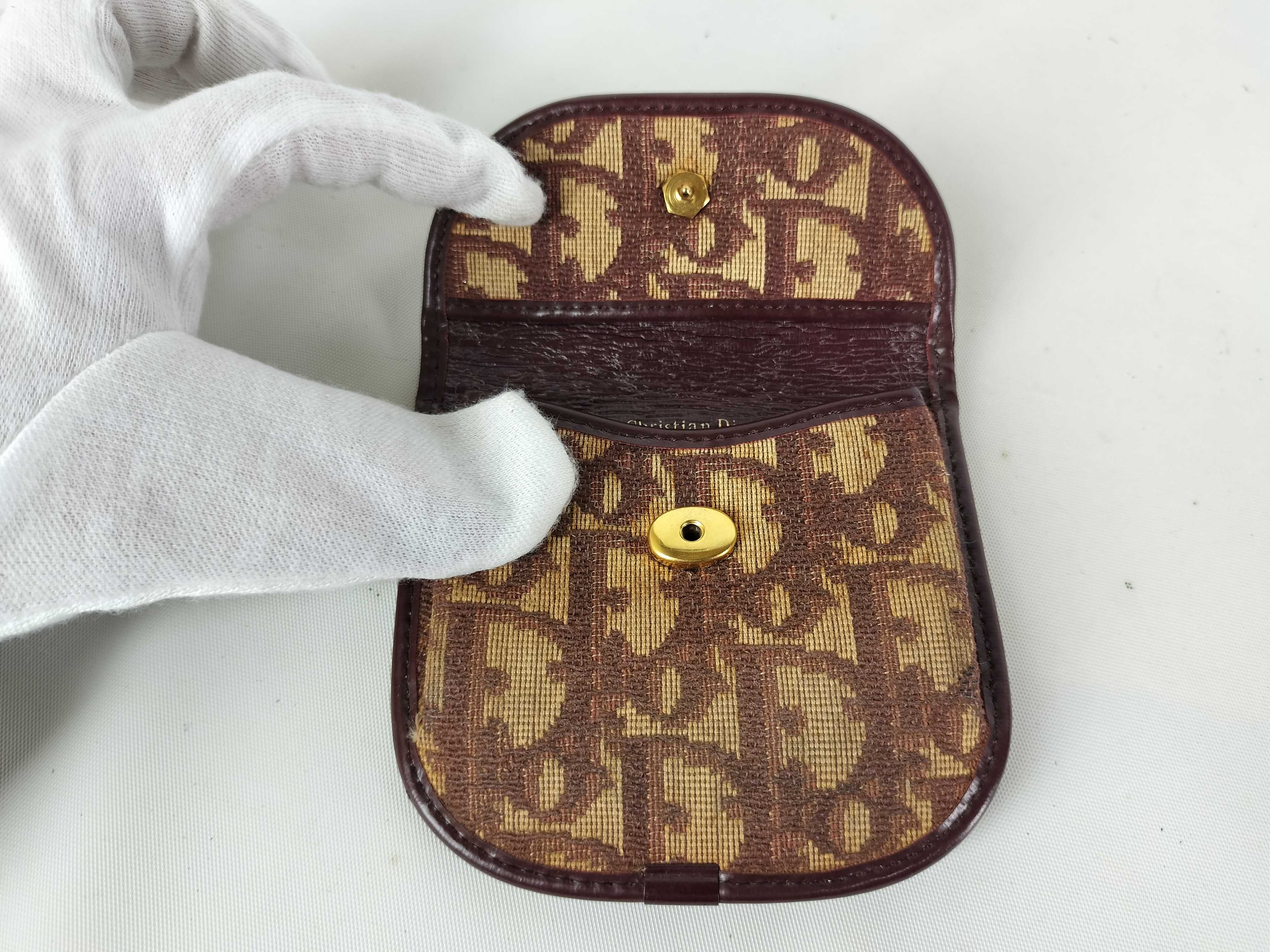 Trotter Coin Case — view 5