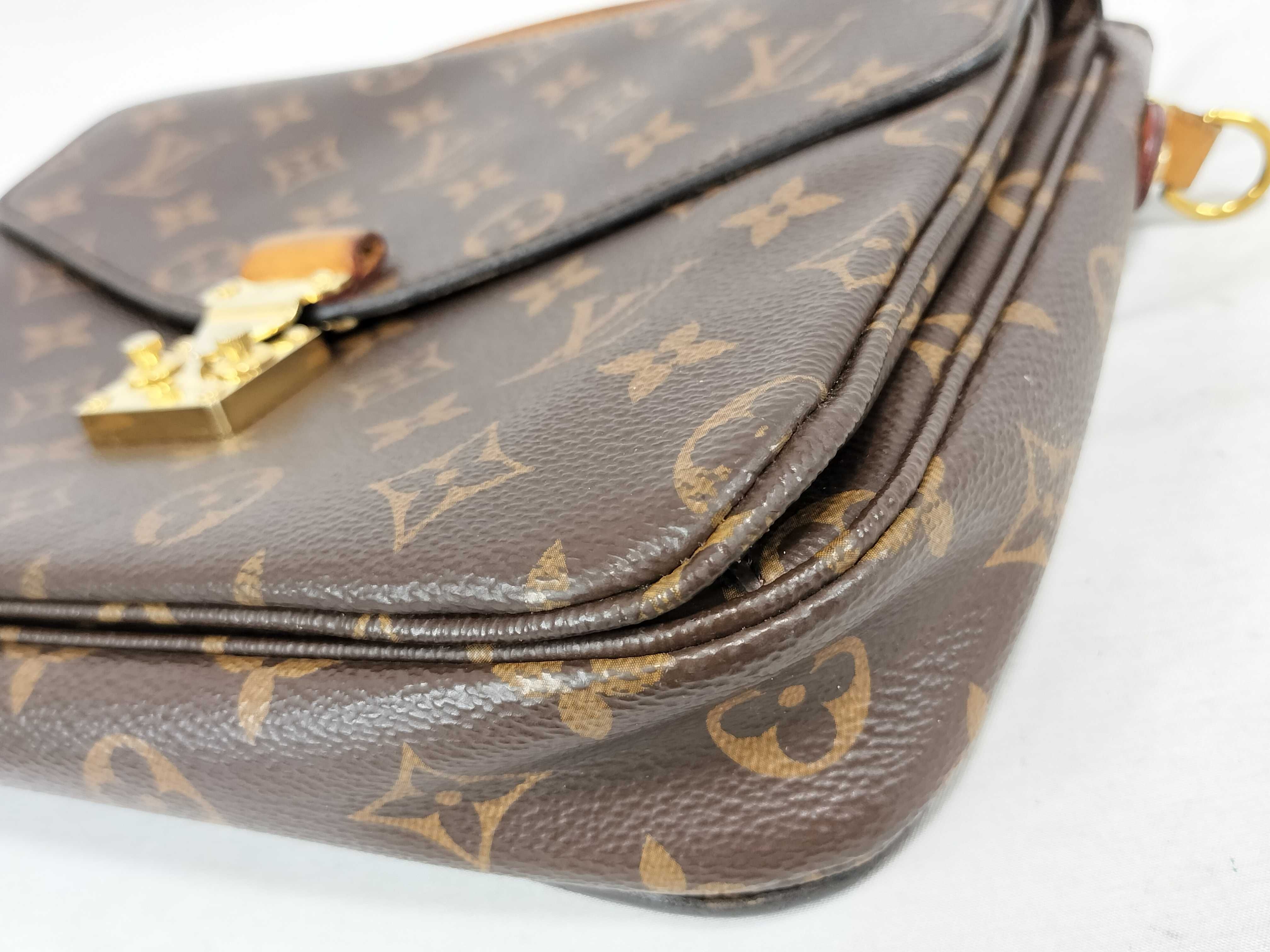 Monogram Pochette Métis Handbag — view 6